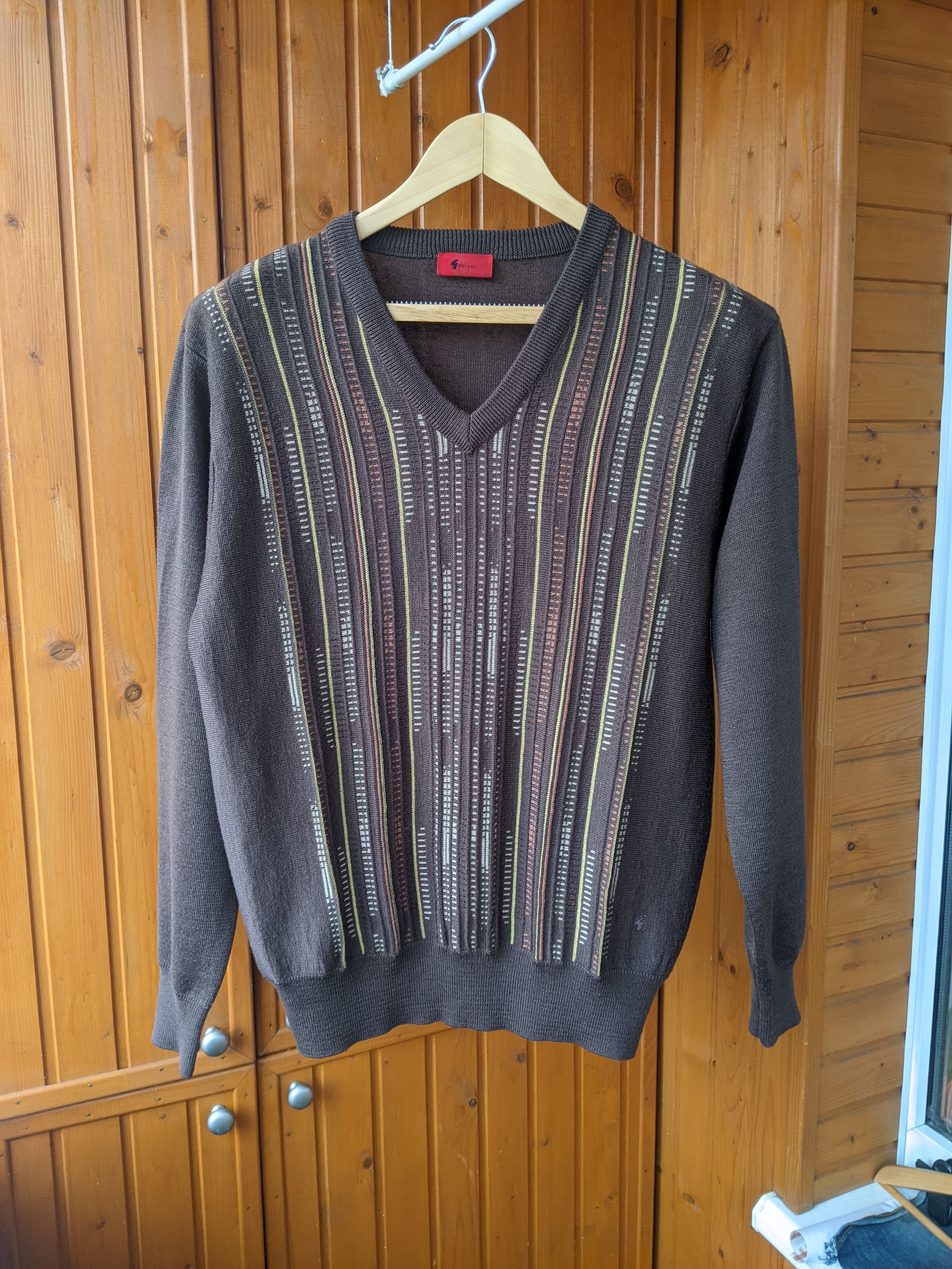 Gabicci Vintage Gabicci Sweater VNeck Cardigan Knitwear Coogi Jumper Size US M / EU 48-50 / 2 - 4 Thumbnail