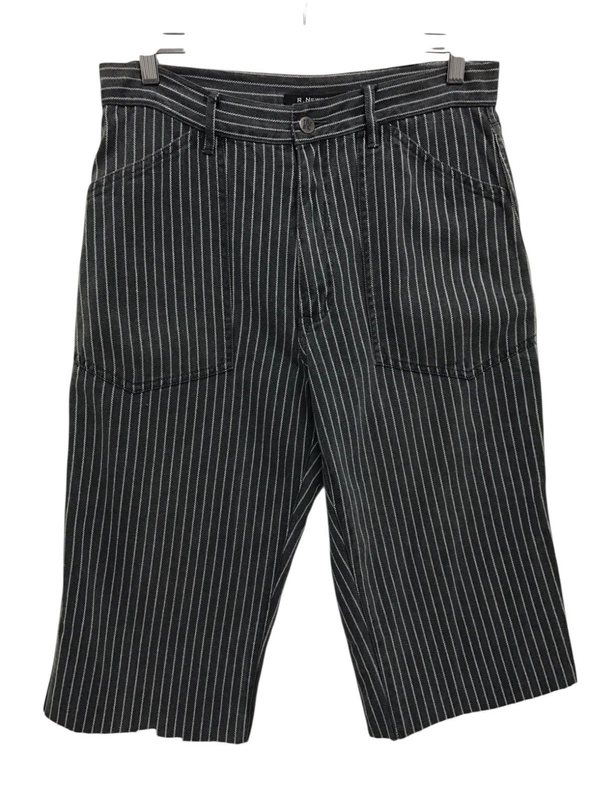 Paul Smith Paul Smith Stripe Shorts Size US 30 / EU 46 - 1 Thumbnail