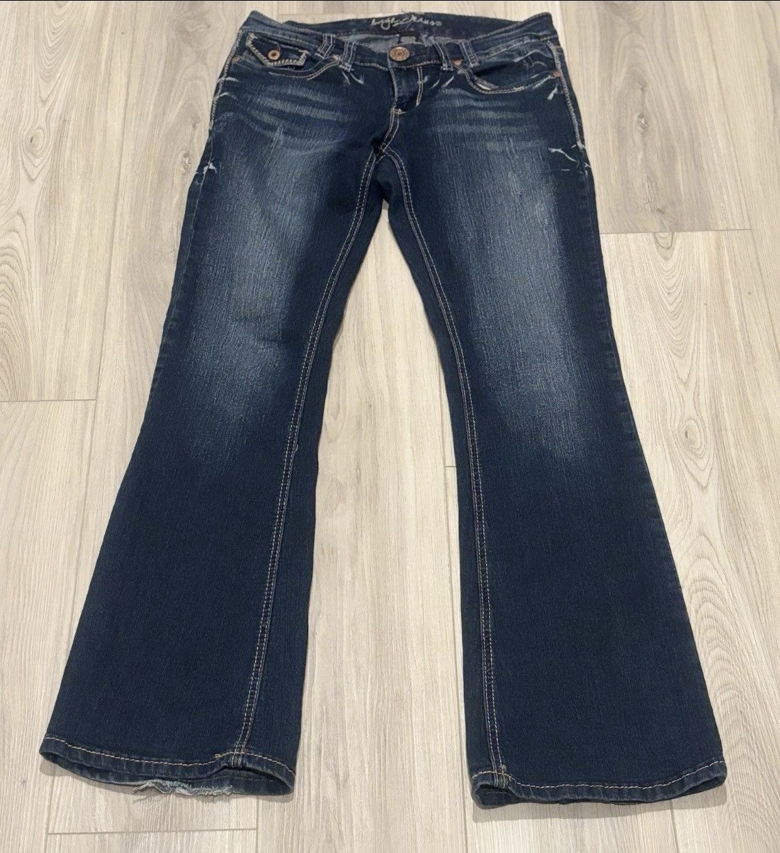 Other Ariya Women's Dark Blue Flared Jeans Size 30" / US 8 / IT 44 - 1 Thumbnail