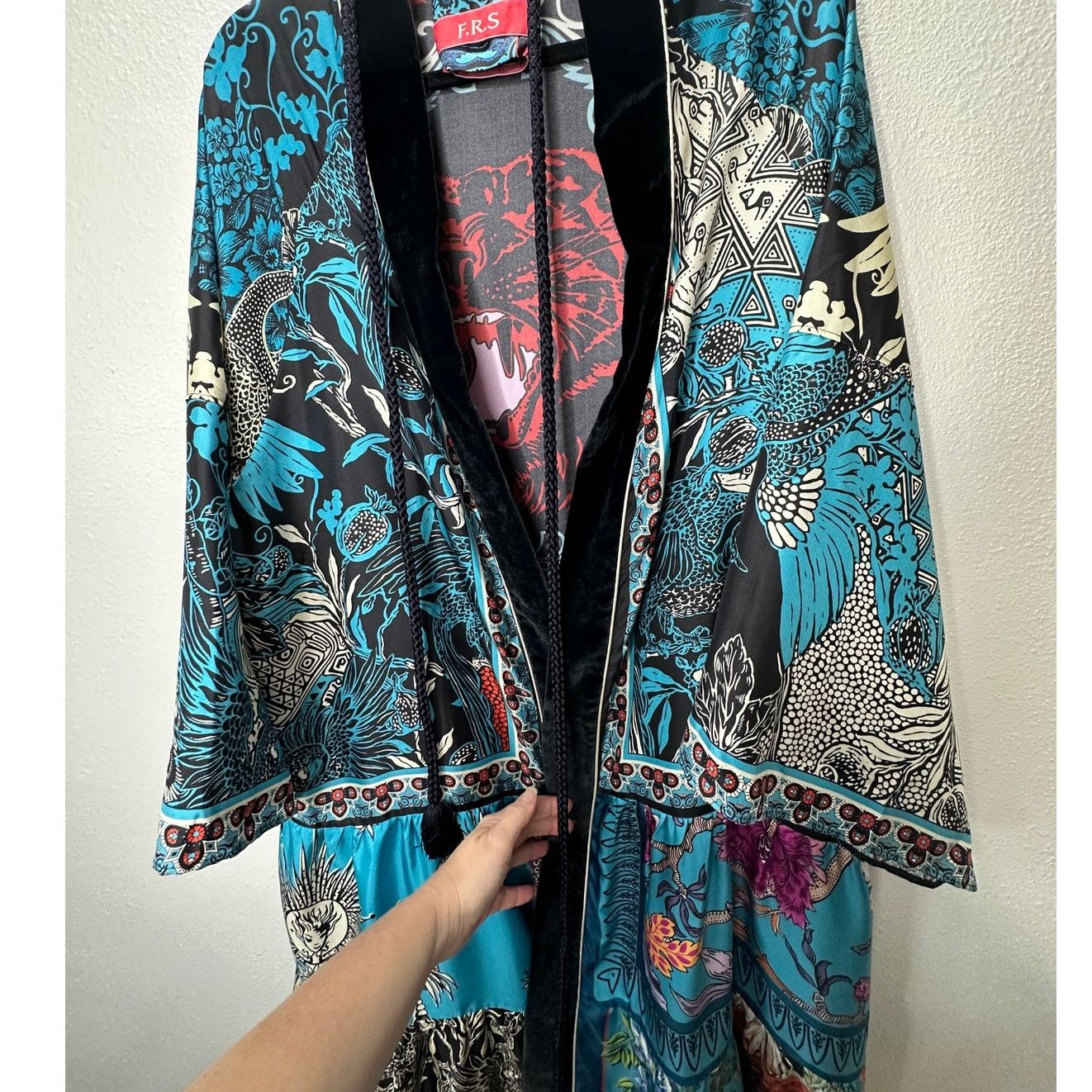 F.R.S F.R.S. Cream Black Blue Red Multi Bird Floral Tiger Kimono M Size 27" / US 4 / IT 40 - 12 Thumbnail