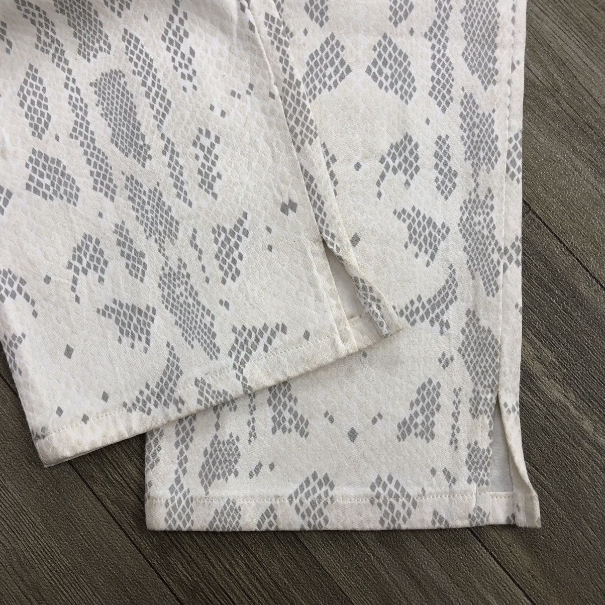 Versace Vintage Versace Jeans Country Snake Skin Jeans Luxury Size US 26 / EU 42 - 12 Thumbnail