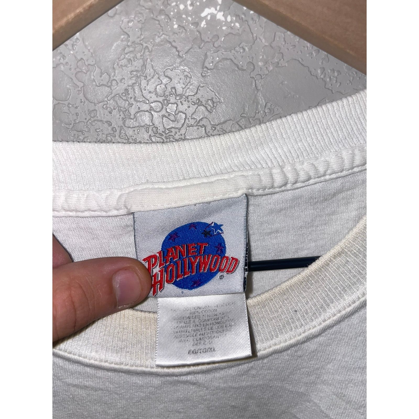 Hard Rock Cafe Vintage Planet Hollywood Shirt Vancouver Canada White XL Tee Size US XL / EU 56 / 4 - 5 Thumbnail