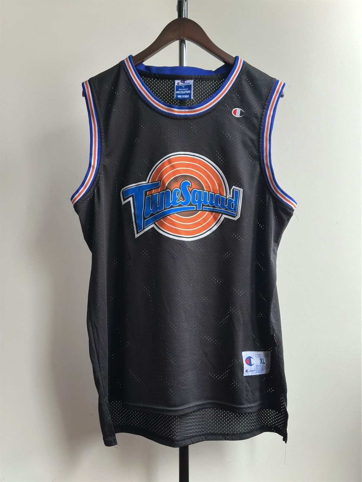 NBA × Warner Bros Vintage Tune Squad Space Jam TAZ #1 Champion NBA Jersey Size US XL / EU 56 / 4 - 1 Thumbnail
