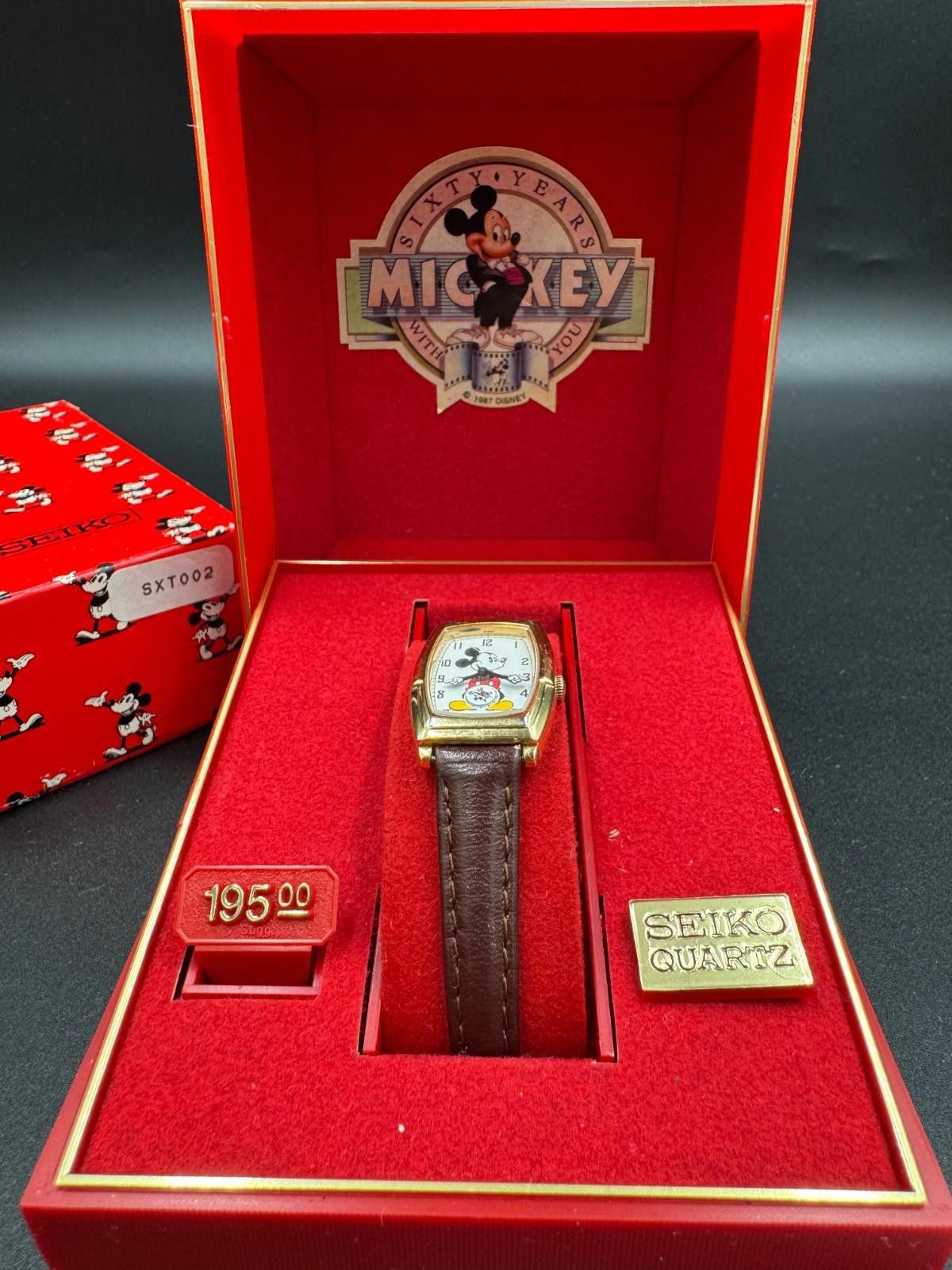 Seiko Classic 80's Mickey Mouse Face Leather Strap Watch Japan 2K0 Size ONE SIZE - 1 Thumbnail