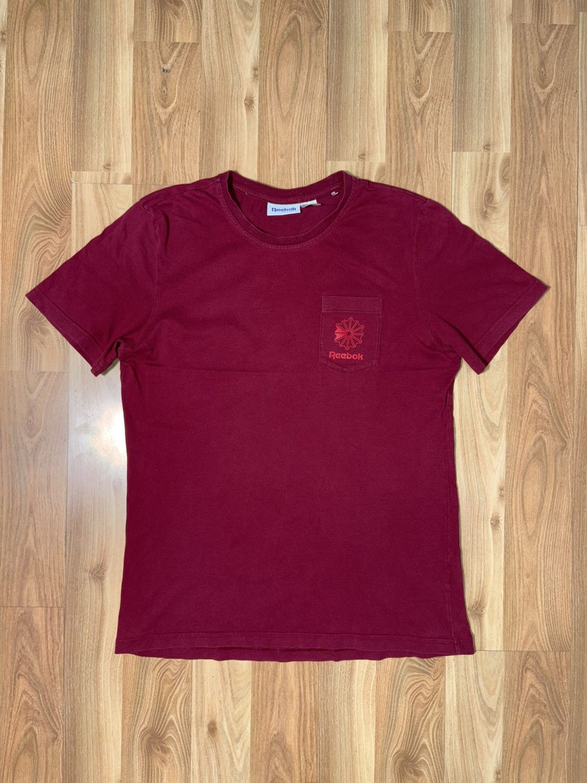 Reebok Reebok Classic History of Logos Graphic Tee Burgundy Size M Size US M / EU 48-50 / 2 - 2 Thumbnail