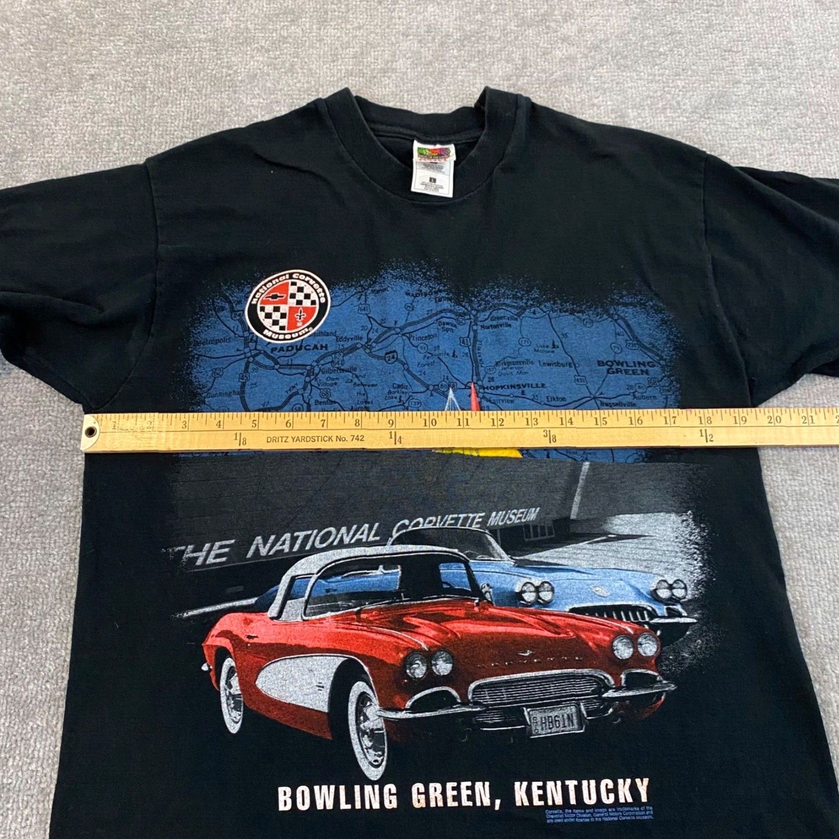 Fruit Of The Loom VINTAGE National Corvette Museum Shirt Mens Large Black Automotive 90s Size US L / EU 52-54 / 3 - 7 Thumbnail