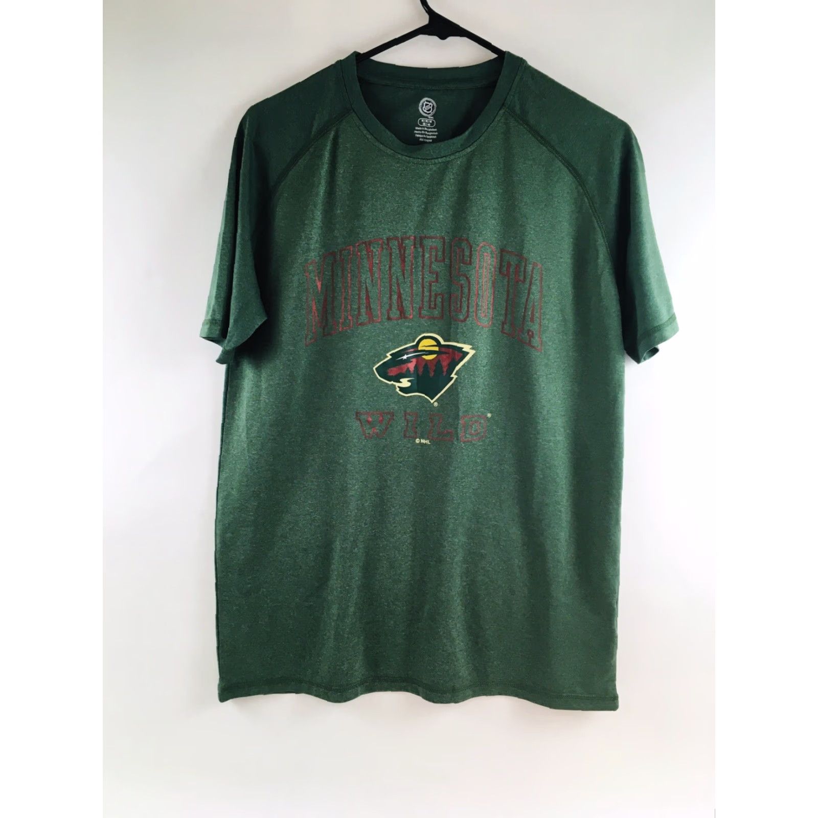 NHL NHL Hockey T-Shirt Mens Size Medium Green Minnesota Wild Polyester Round Neck Size US M / EU 48-50 / 2 - 2 Thumbnail