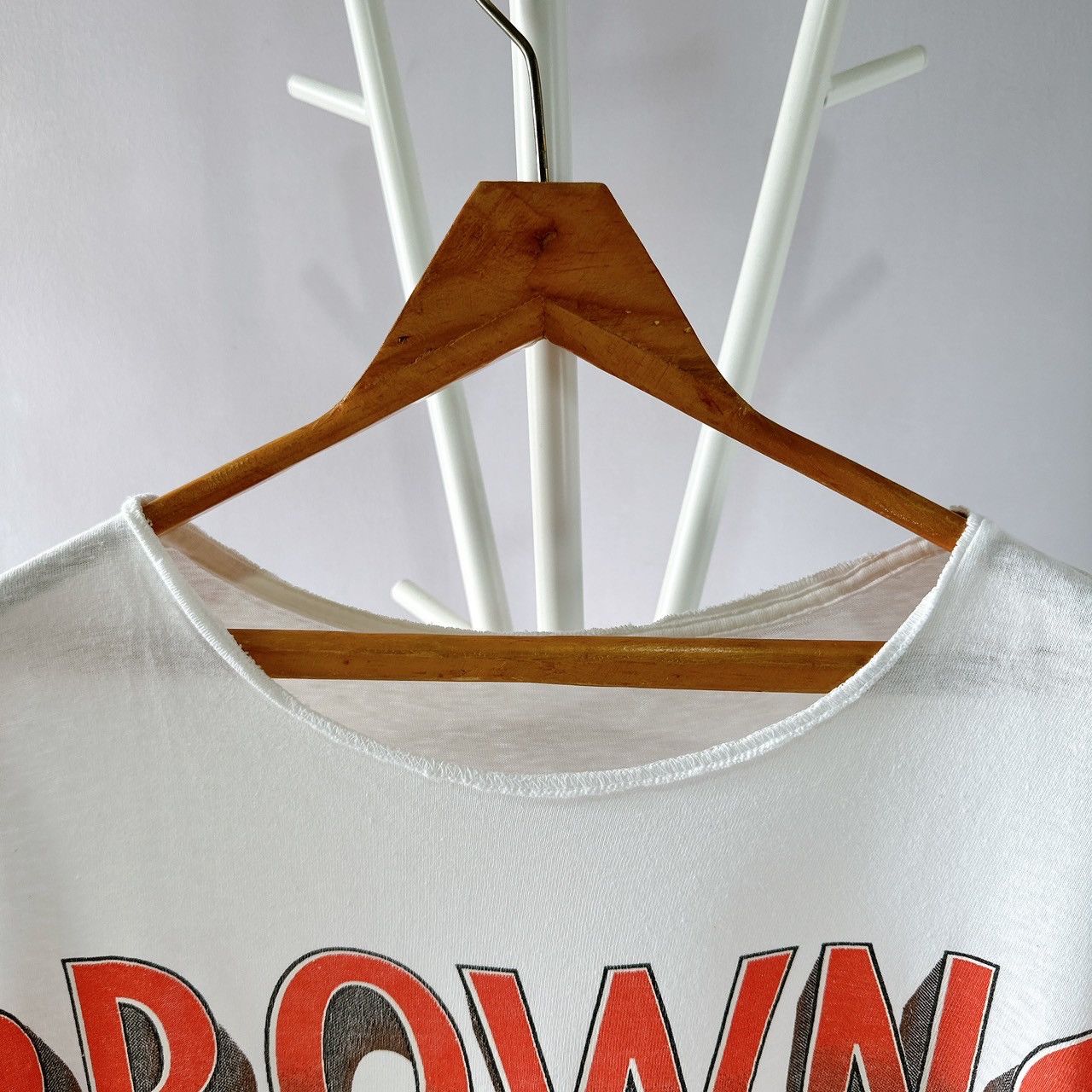 Vintage 90s Cleveland Brown NFL t-shirt/ XL Size US XL / EU 56 / 4 - 2 Thumbnail