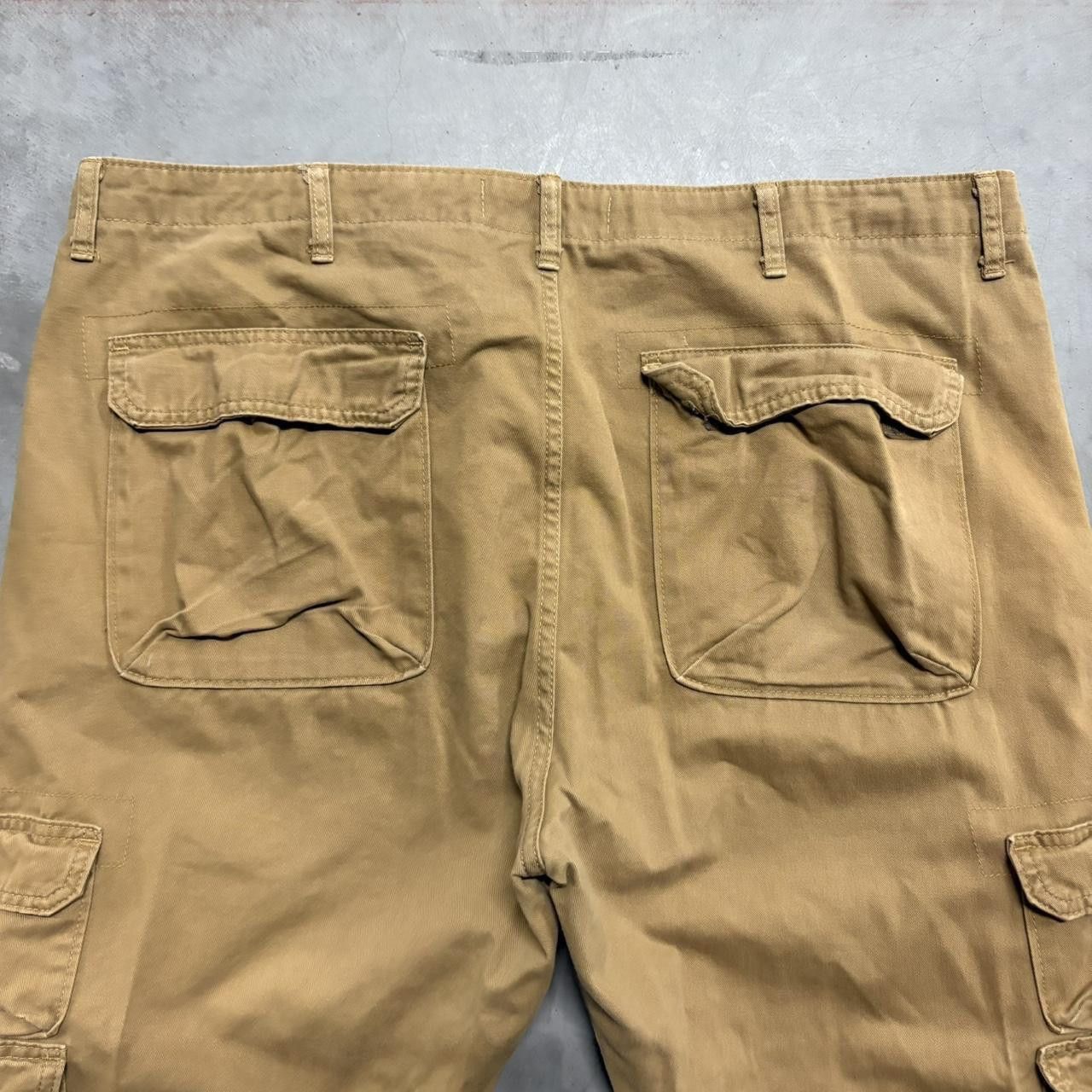 Vintage Crazy Vintage Y2K/2000s Baggy Khaki Skater Style Carhartt Style Cargo Pants! Size US 40 / EU 56 - 6 Thumbnail