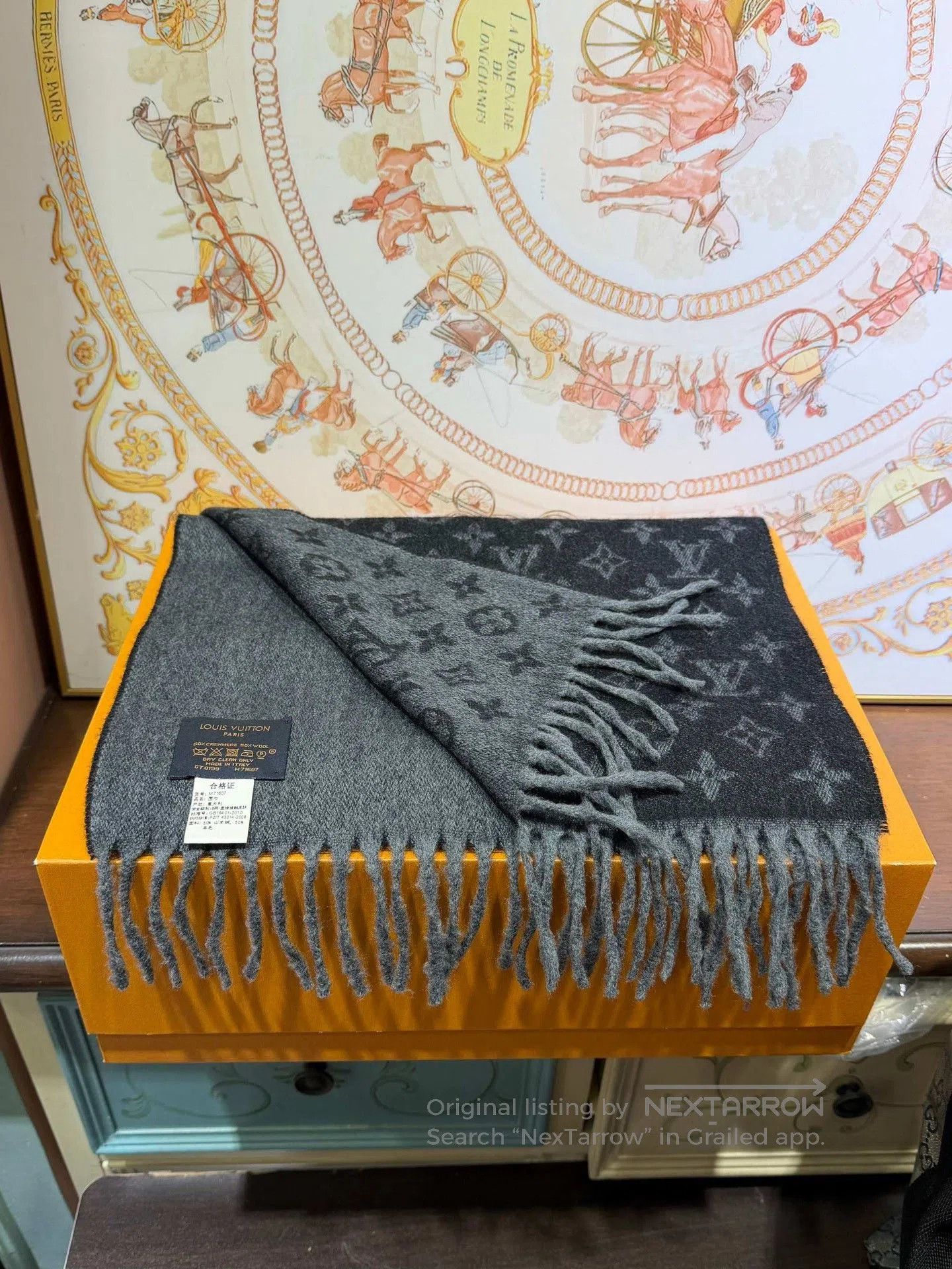 Louis Vuitton Louis Vuitton Monogram Gradient Scarf. Size ONE SIZE - 2 Thumbnail