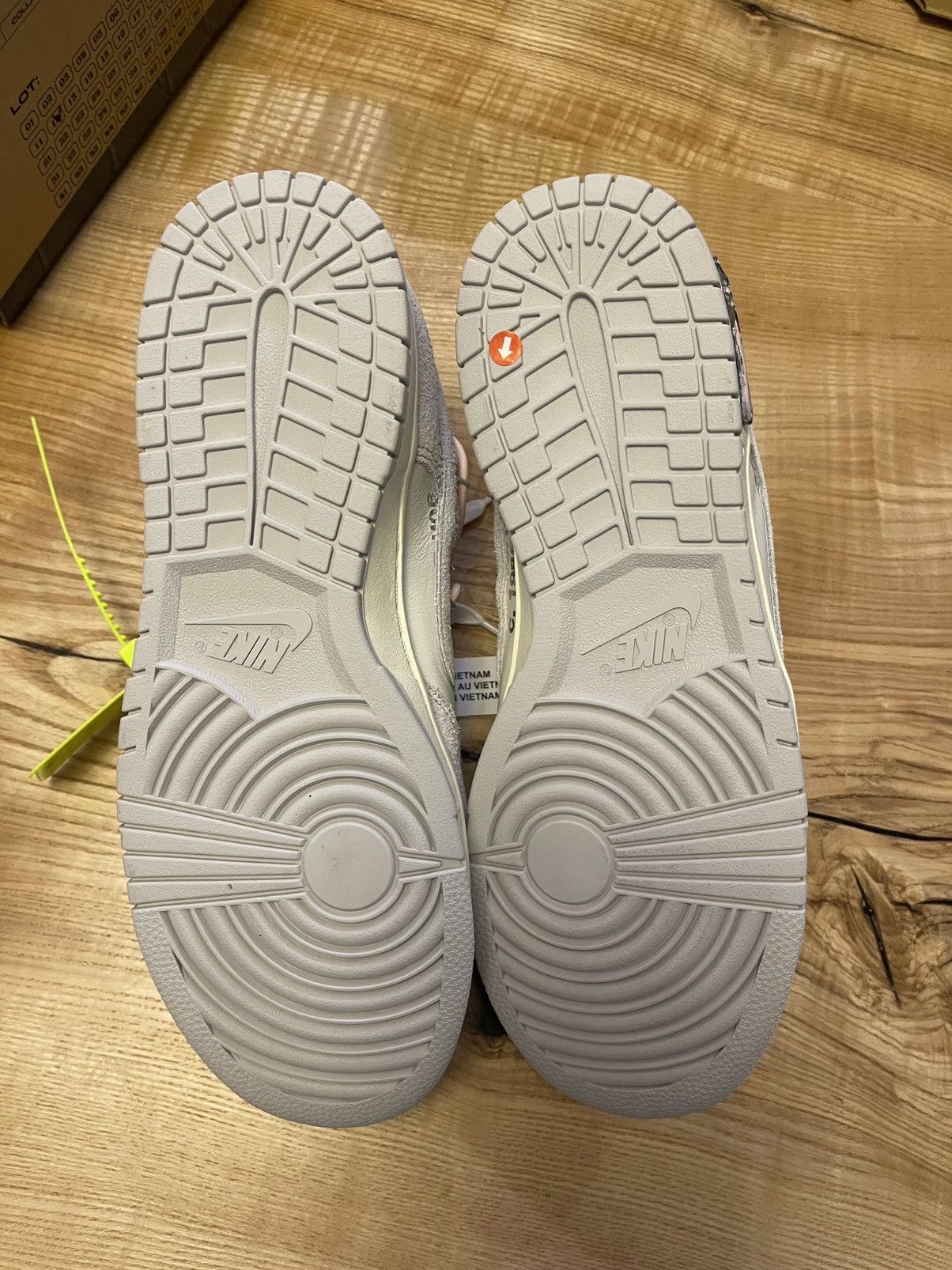 Nike × Off-White Off-White Dunk low Nike lot 12/50 size 10 Size US 10 / EU 43 - 5 Thumbnail