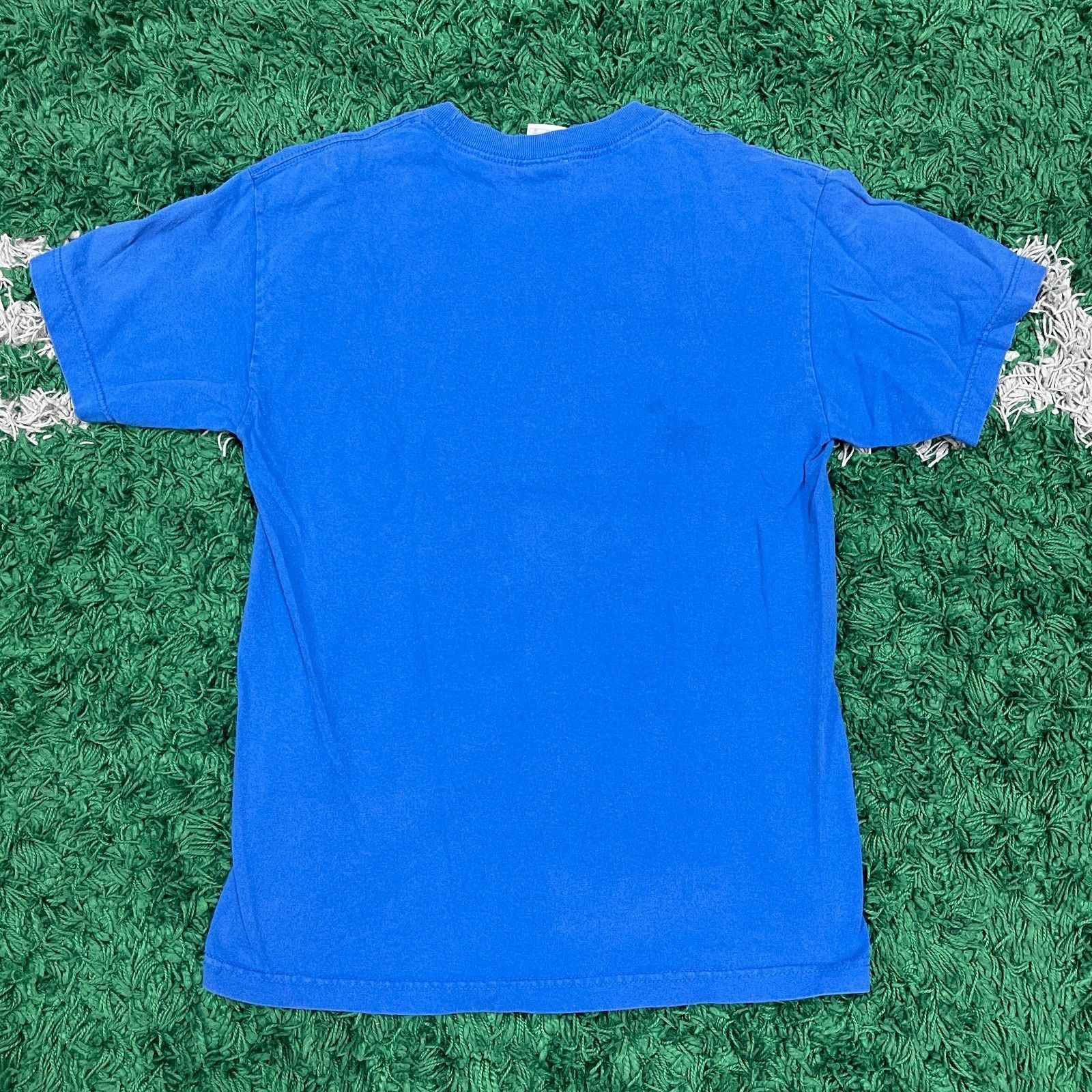 Vintage Vintage Y2K Superman Logo Blue Tee T Shirt Size Medium M Size US M / EU 48-50 / 2 - 6 Thumbnail
