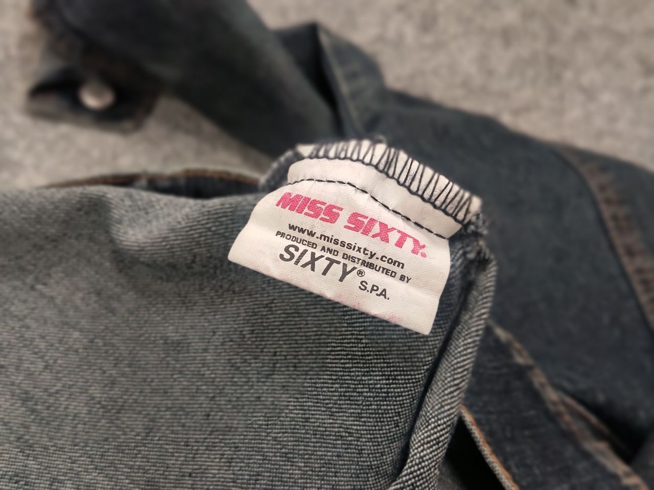 Miss Sixty Vintage Miss Sixty y2k Style Light Blue Denim Button Jacket Size L / US 10 / IT 46 - 15 Thumbnail