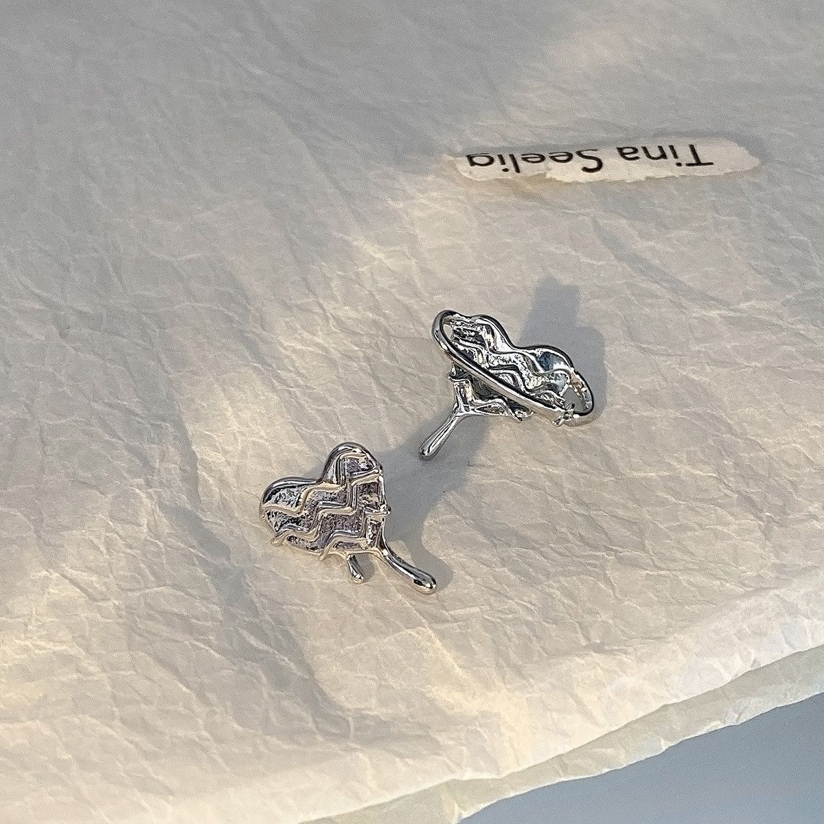 Jewelry Heart Dark Earrings One Pairs Chrome Jewelry Size ONE SIZE - 6 Thumbnail