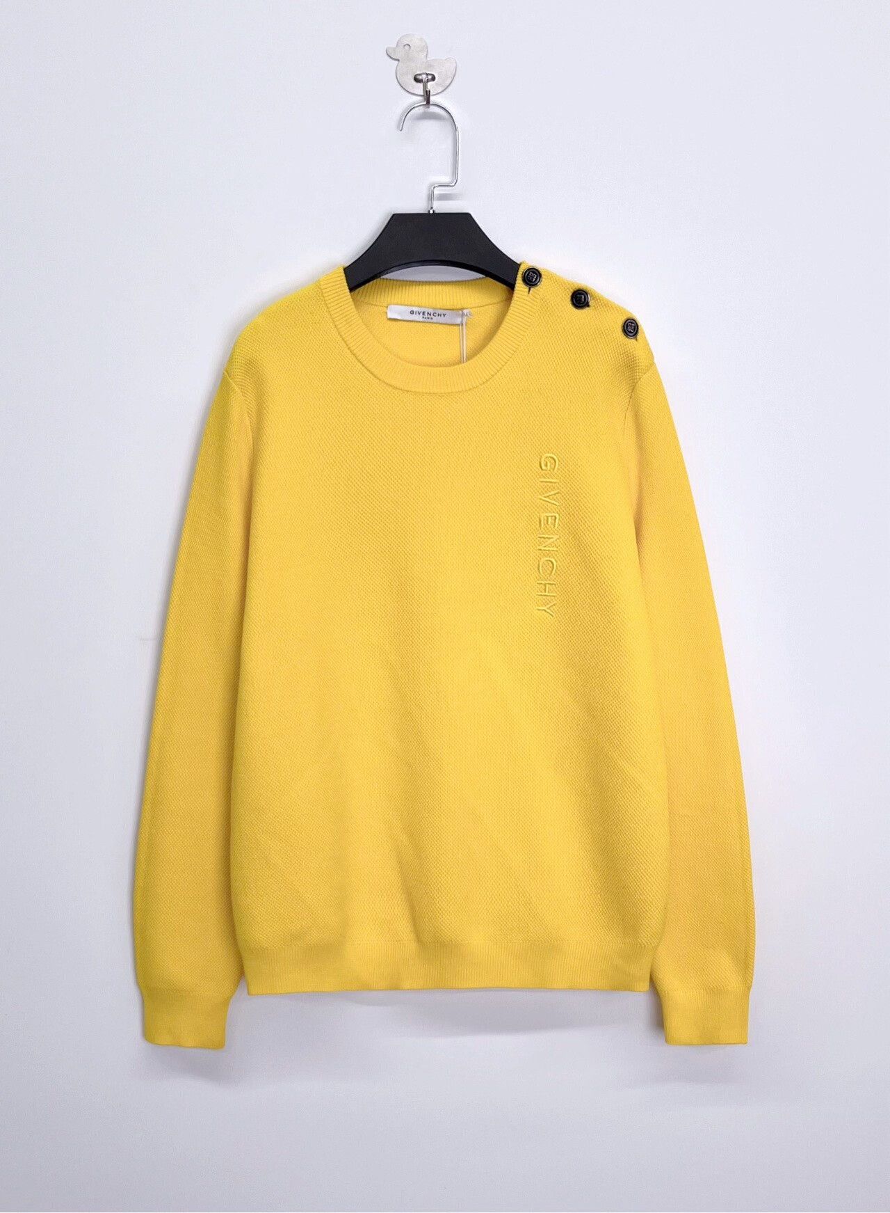Givenchy givenchy yellow embroidered logo knit sweater Size US M / EU 48-50 / 2 - 1 Thumbnail