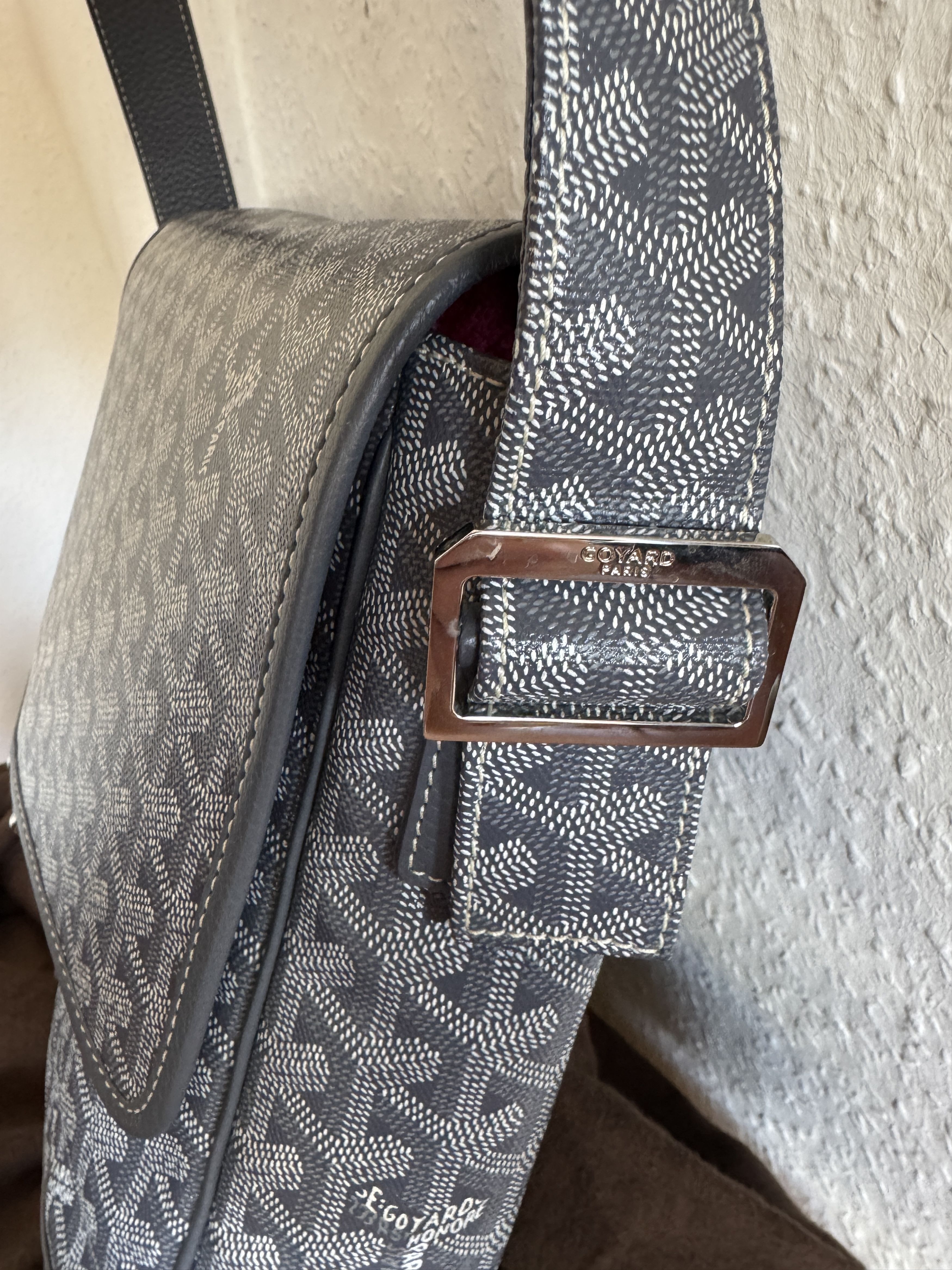 Goyard Grand Bleu MM Messenger Bag – Grey Size ONE SIZE - 10 Thumbnail