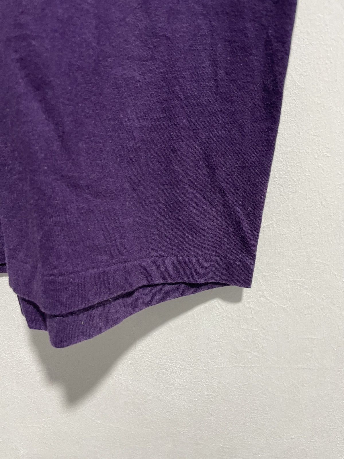 Hanes Vtg Tshirt mutual fund Size US L / EU 52-54 / 3 - 5 Thumbnail