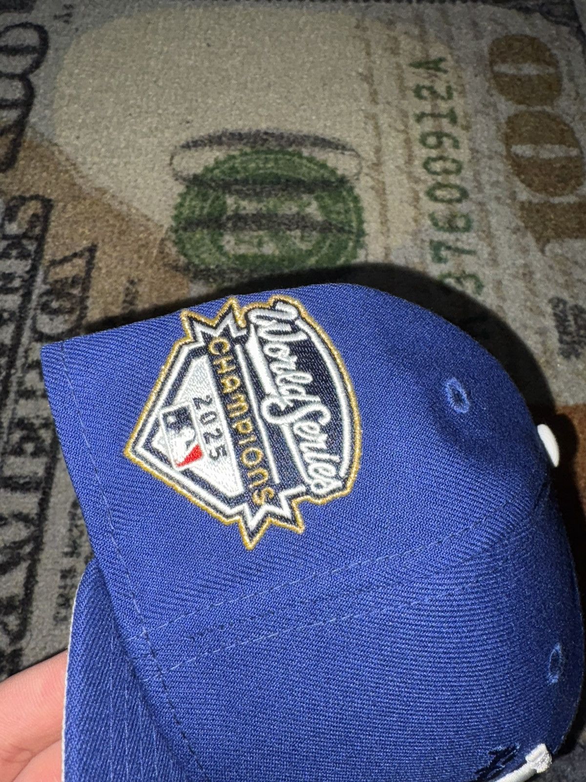 Born X Raised × MLB × New Era Born x Raised Dodgers 2025 World Series 7 1/2 Fitted Size ONE SIZE - 4 Thumbnail