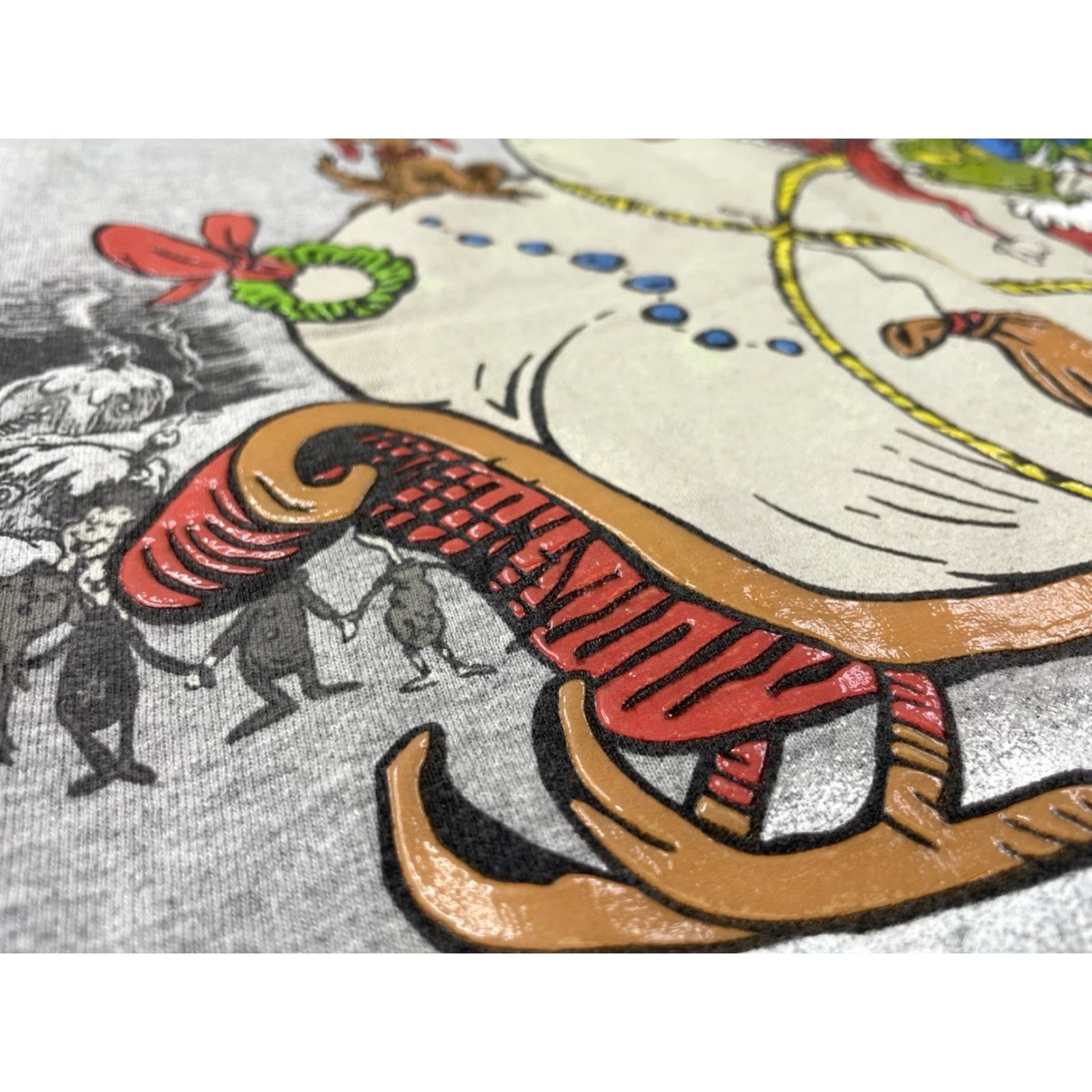 AAA VINTAGE Dr Suess Grinch Christmas T Shirt XL Double-Sided Mens Gray 2001 Christmas Grinch T-Shirt XL Mens Double-Sided Size US XL / EU 56 / 4 - 6 Thumbnail
