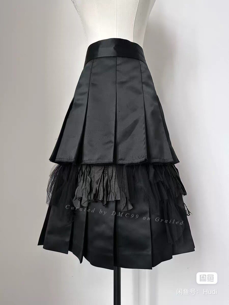 Comme des Garcons Comme des Garçons 2004 Runway Pleated Skirt Size 40" / US 18 - 1 Thumbnail