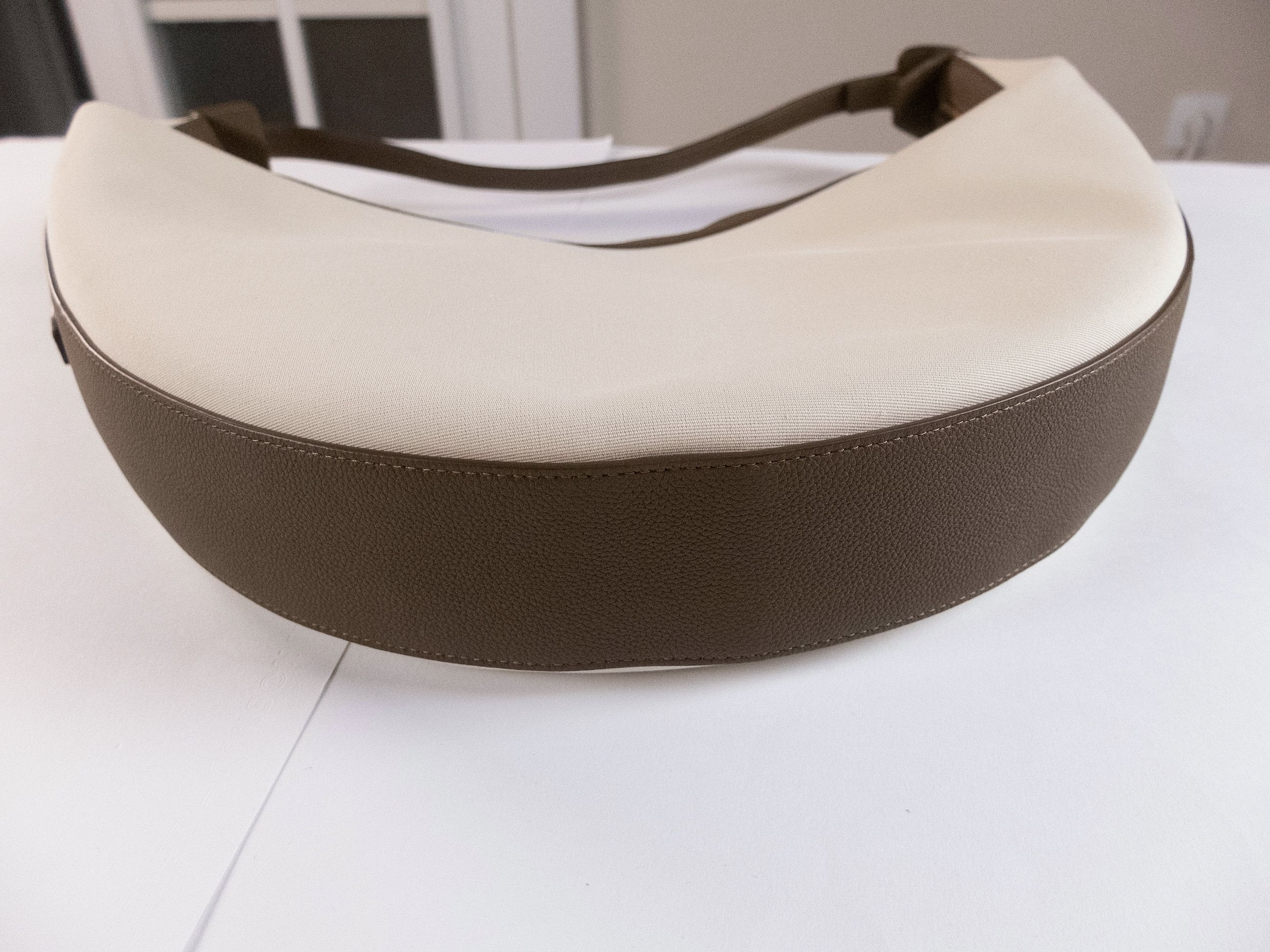 KHAITE KHAITE Augustina beige large canvas & leather shoulder bag Size ONE SIZE - 8 Thumbnail