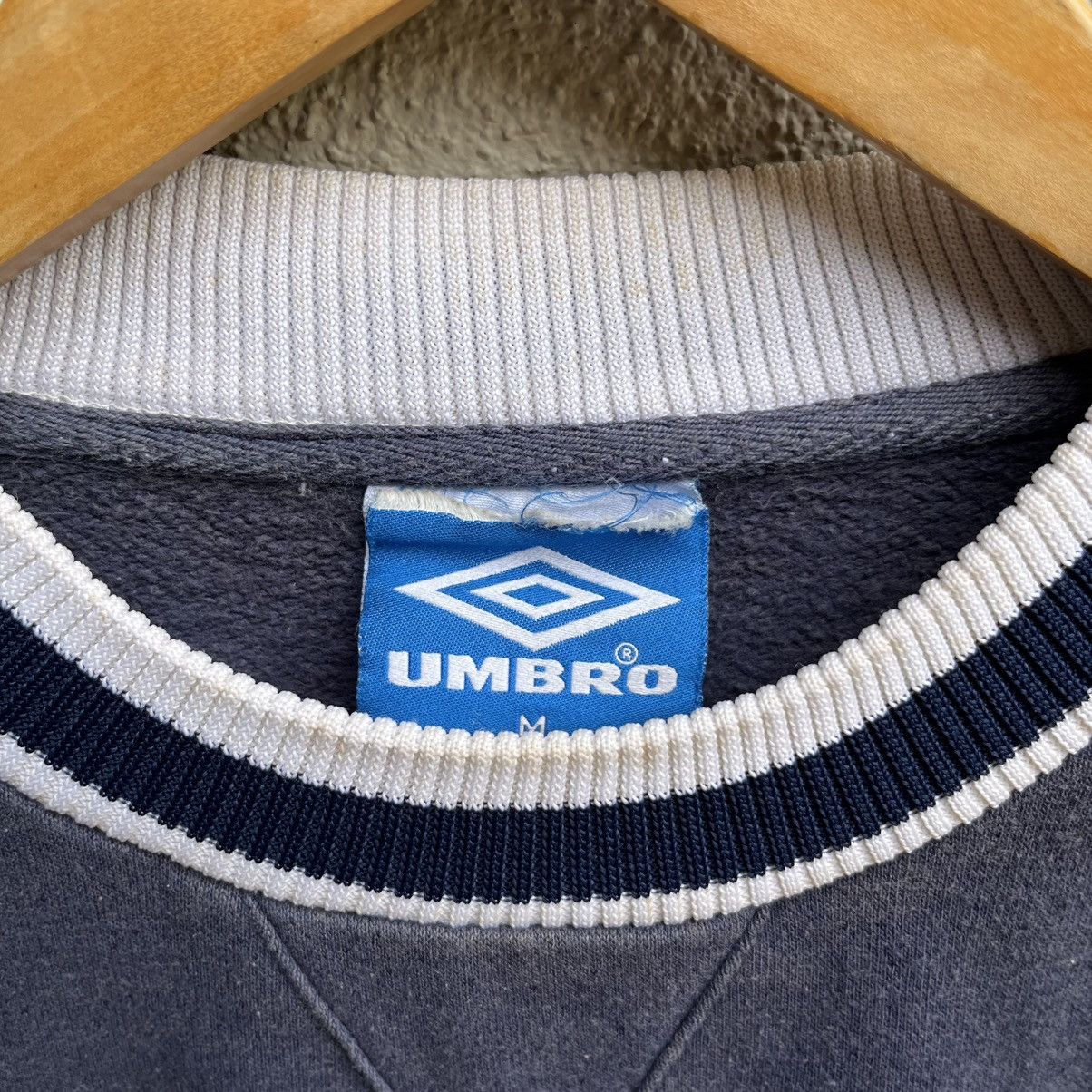 Vintage 90s ENGLAND crewneck umbro football