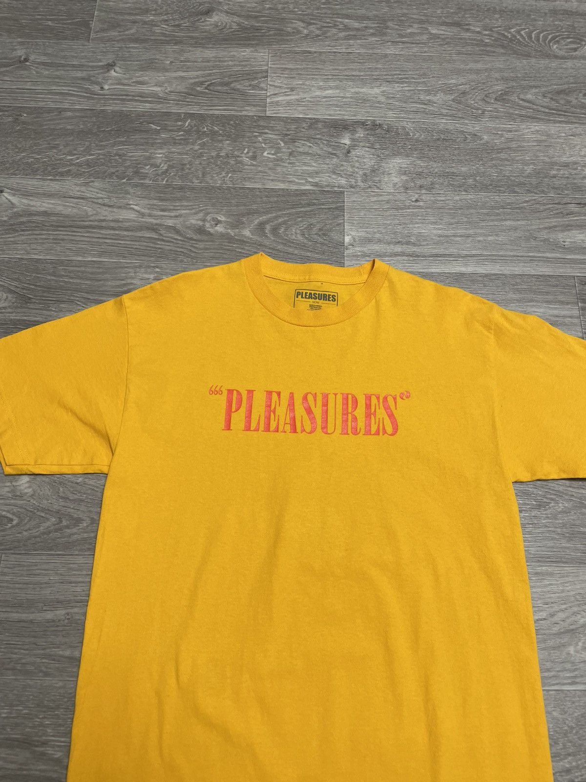 Pleasures Pleasures Now Mark Of The Beast Red Logo Tee 666 Yellow M Size US M / EU 48-50 / 2 - 2 Thumbnail