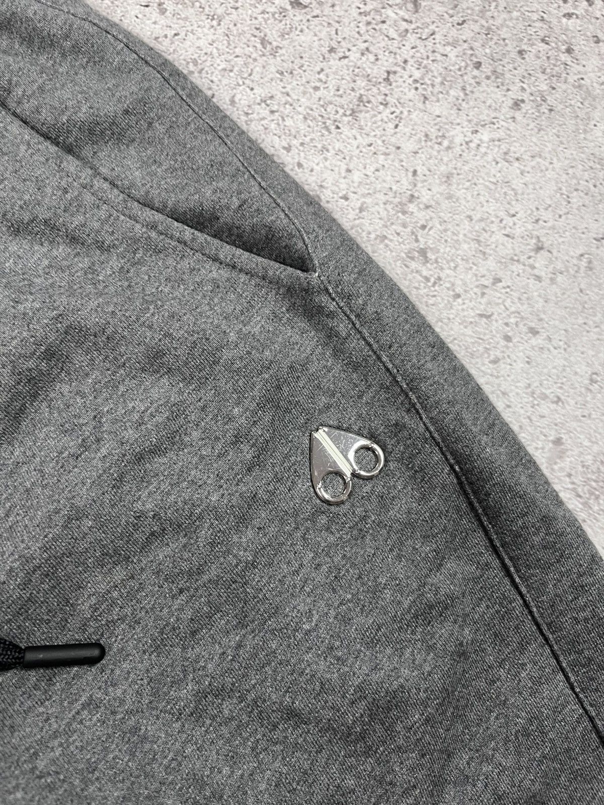 Designer × Moose Knuckles Moose Knuckles Pantalone Sweatpants Size S-M men’s Grey Size US 32 / EU 48 - 4 Thumbnail