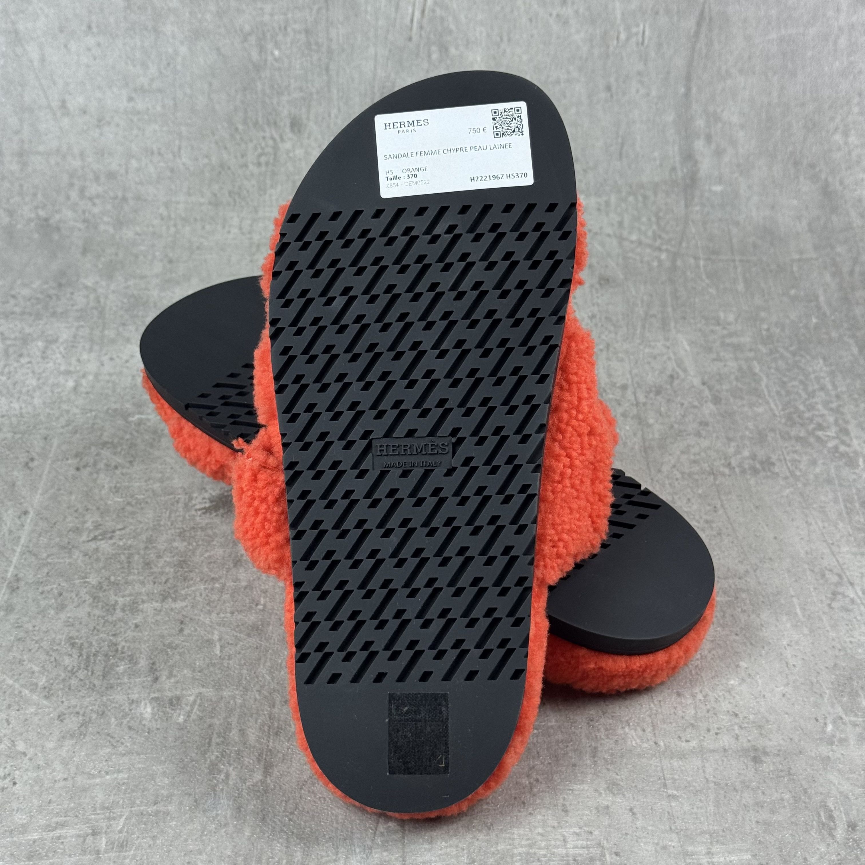 Hermes HERMES Sherling Chypre Sandals in Orange Size US 7 / IT 37 - 8 Thumbnail