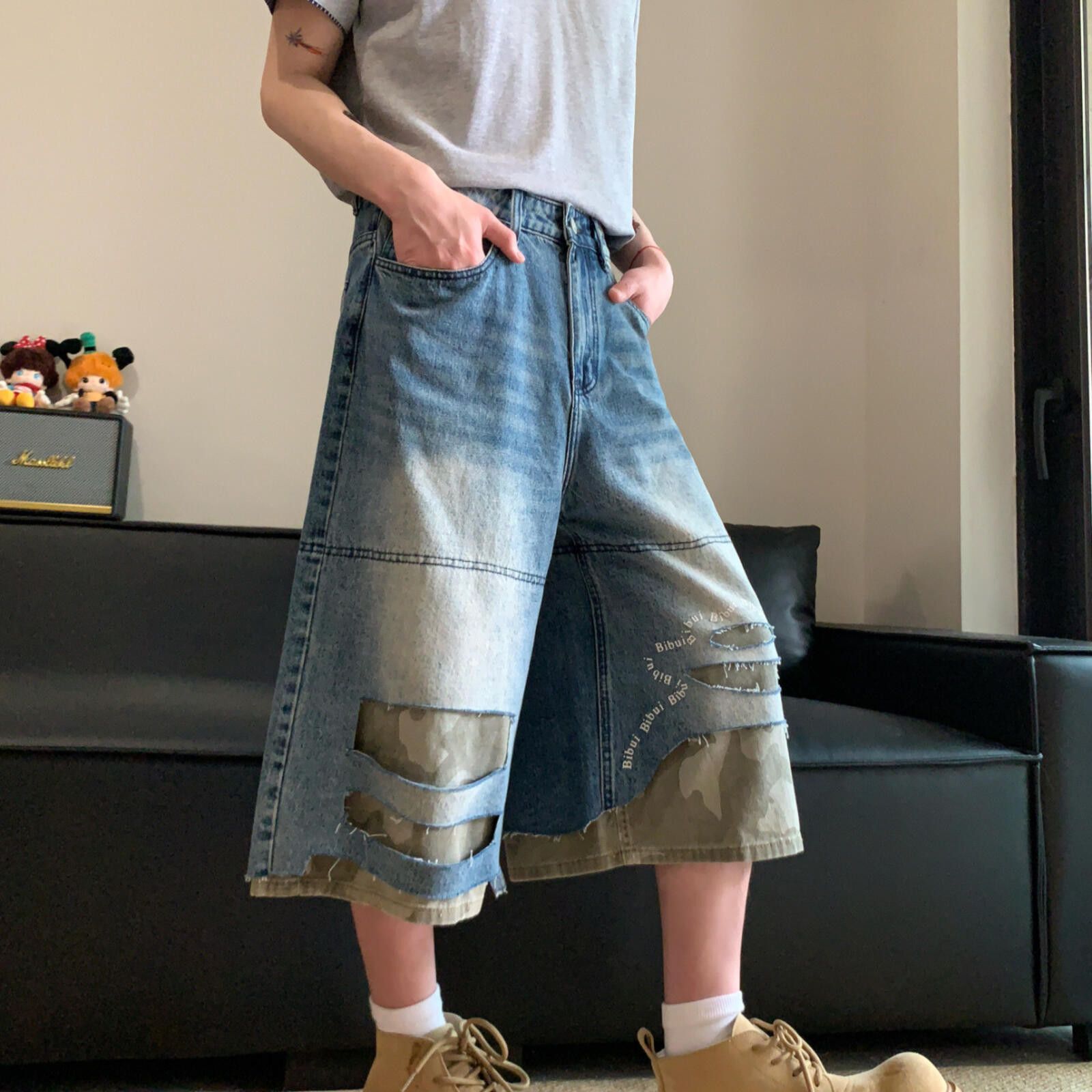 Jean Distressed Baggy Straight Patchwork Camo Jorts Size US 32 / EU 48 - 2 Thumbnail