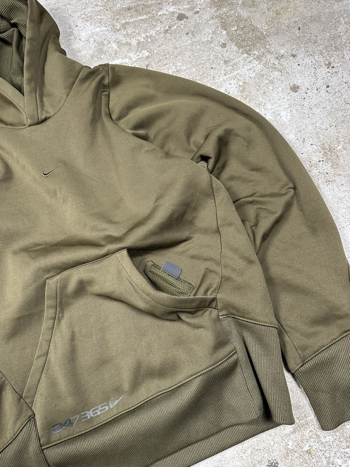 ‼️ Vintage y2k Nike Khaki Center Swoosh Hoodie Rare
