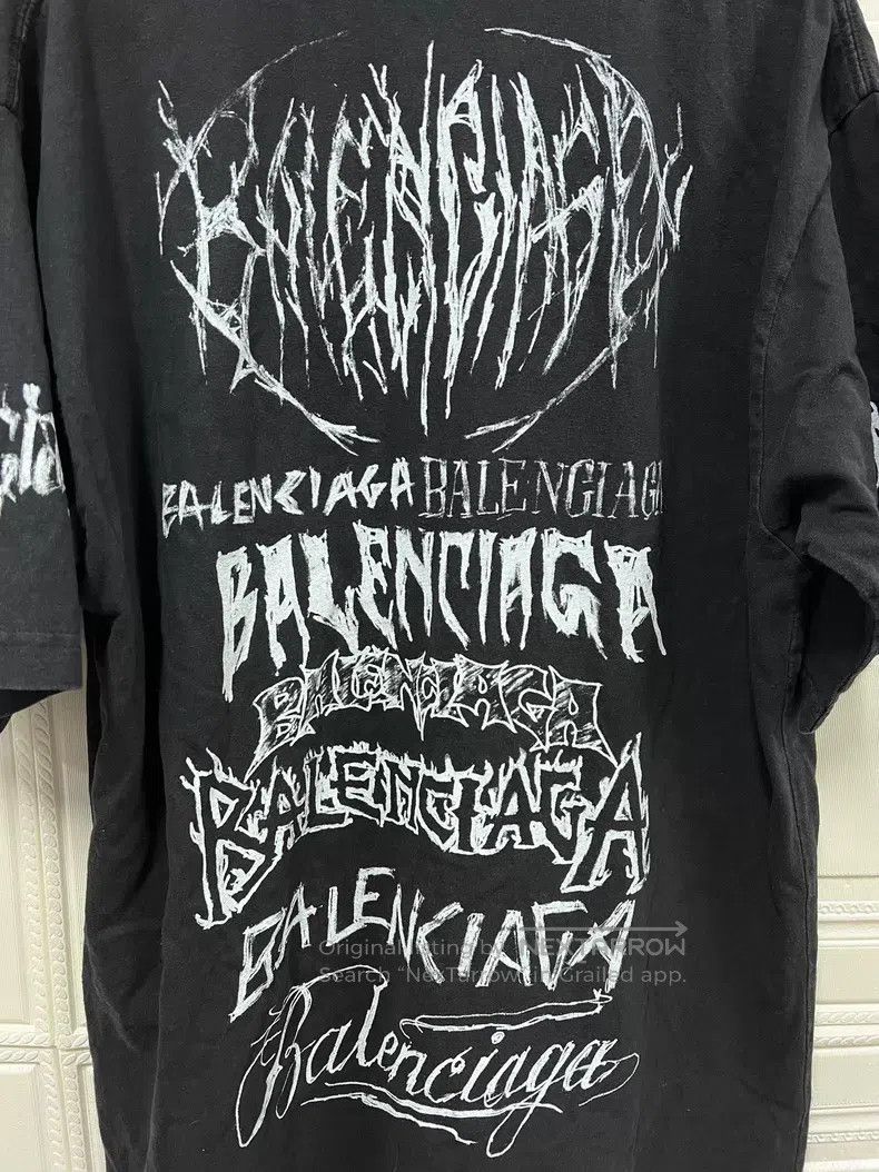 Balenciaga Balenciaga Dragon year limited letter graffiti short sleev Size US S / EU 44-46 / 1 - 6 Thumbnail