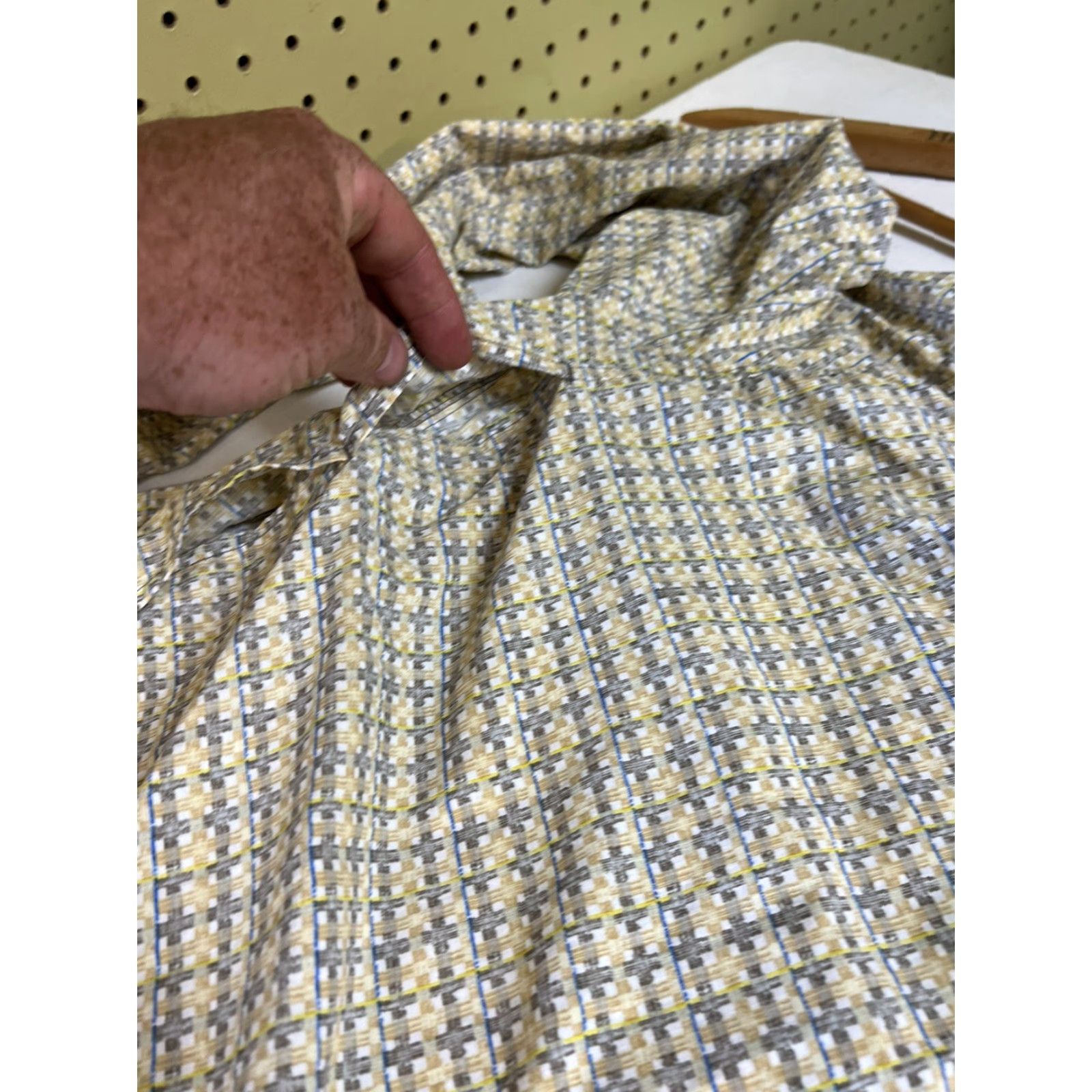 ExOfficio Vented ExOfficio Shirt Button-Up Plaid LS Men M Multicolor Nylon Insect Shield Long Sleeve Mens Size US M / EU 48-50 / 2 - 6 Thumbnail