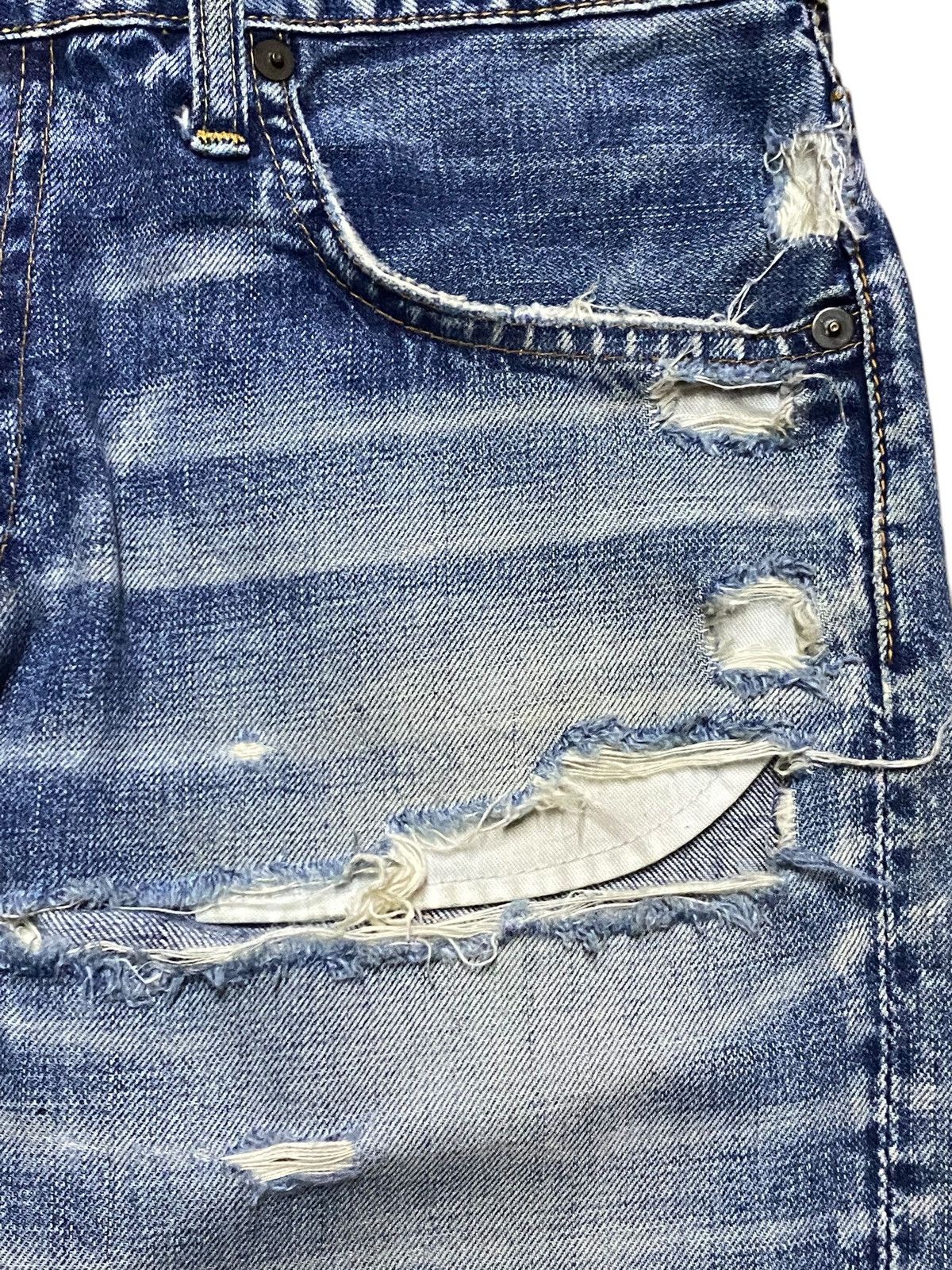 Neighborhood Vintage Japanese Brand Skull Ripped Jeans Size US 33 - 12 Thumbnail