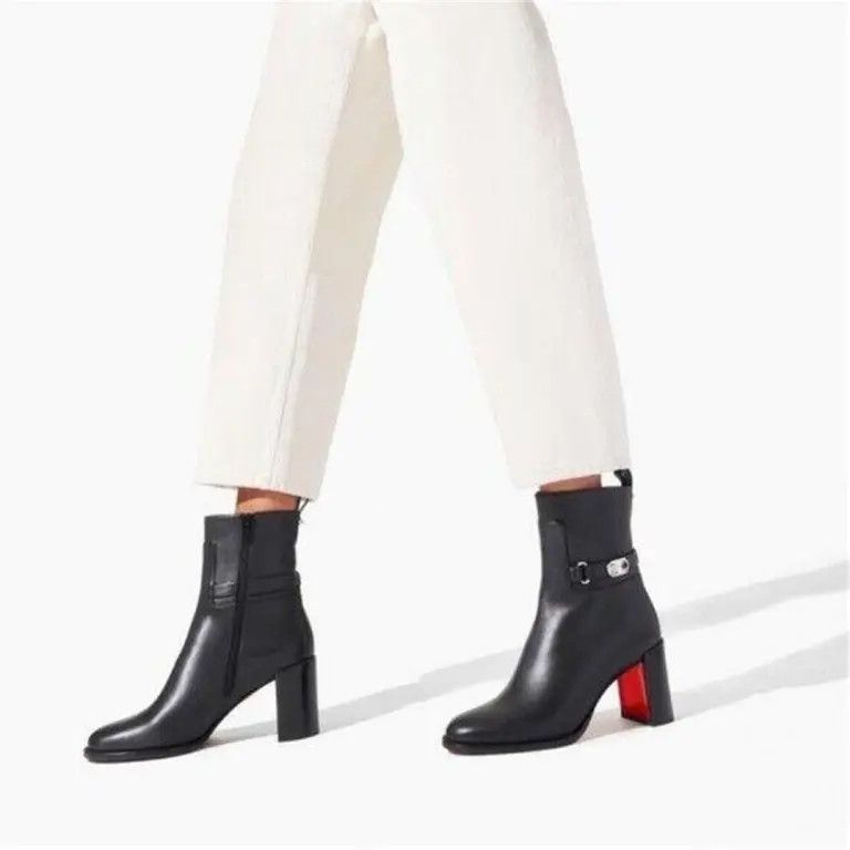 Christian Louboutin o1s1wg110924 Lock Booty in Black Size US 9 / IT 39 - 4 Thumbnail