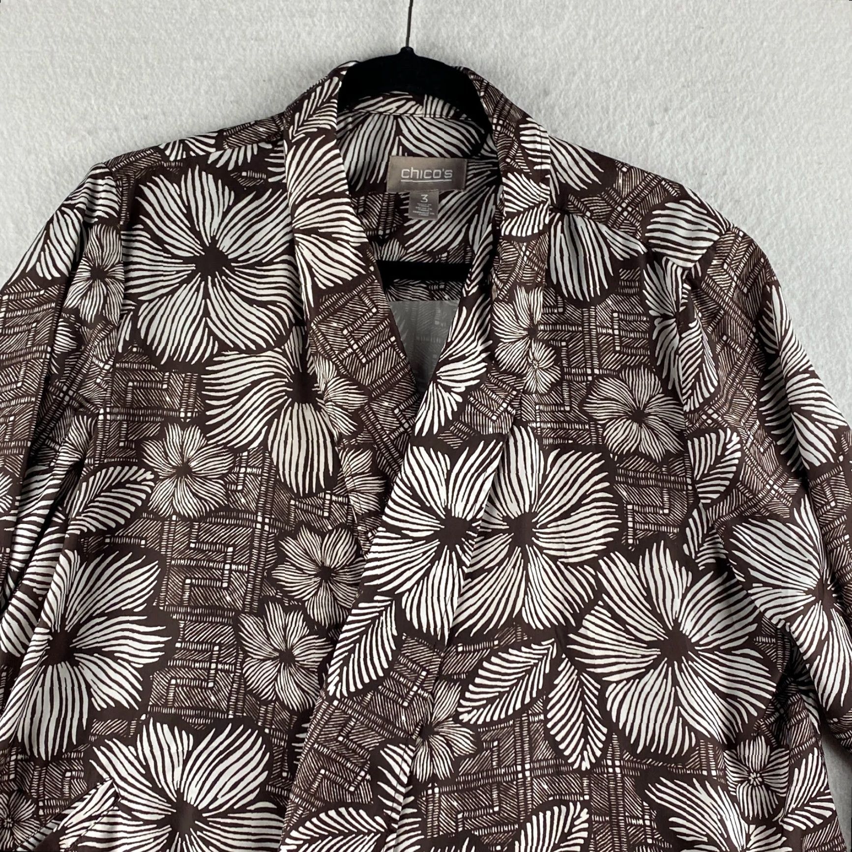 Vintage Chicos Cardigan Open Front Womens Brown Hawaiian Floral Pattern Shirt Theme 3 Size Womens Size XS / US 0-2 / IT 36-38 - 2 Thumbnail