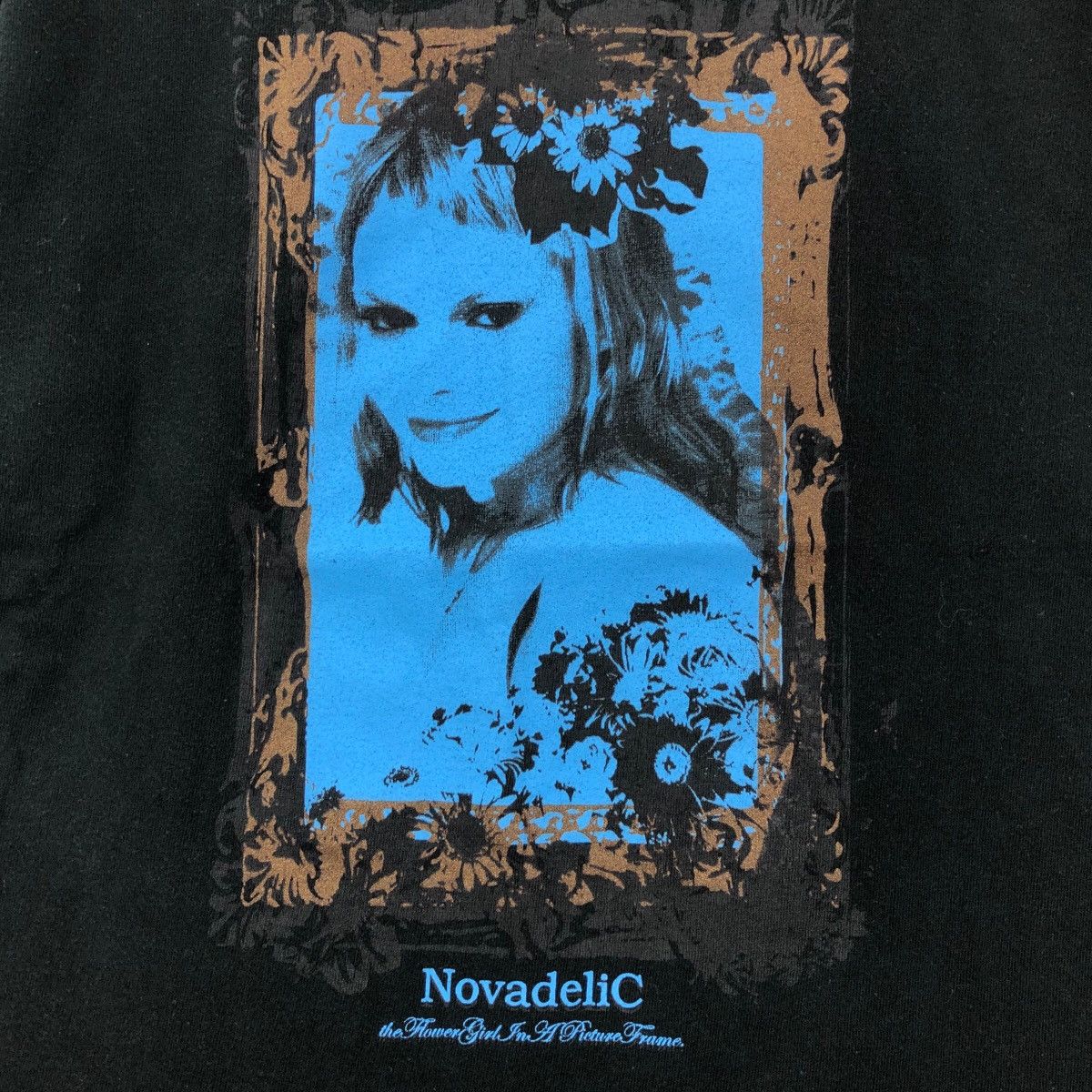 Japanese Brand Y2K NOVADELIC Photoprint T-Shirt Japanese Brand Size US M / EU 48-50 / 2 - 3 Thumbnail
