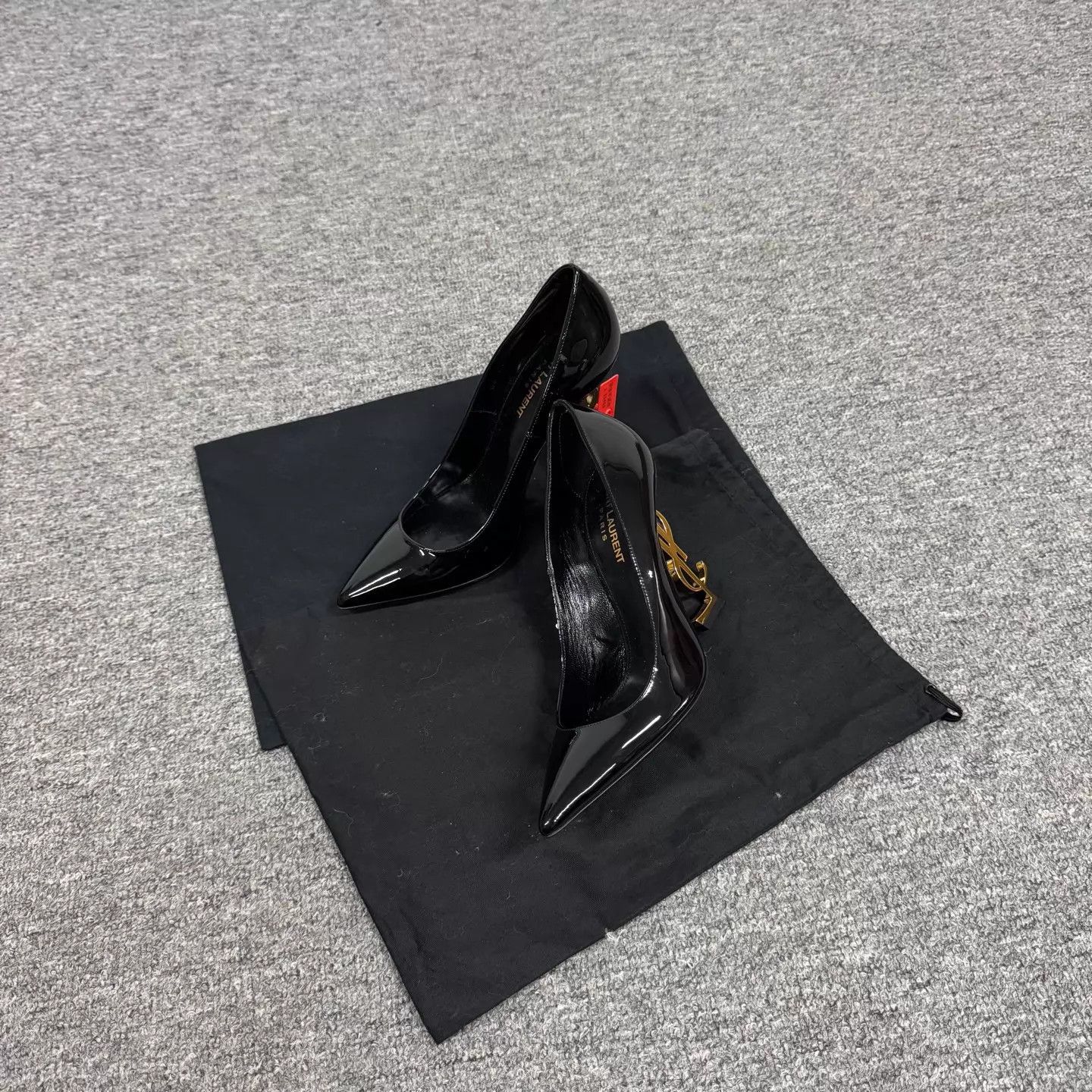 Saint Laurent Paris Saint Laurent SLP Black Patent Gold Pumps 38 99 New Size US 7.5 / IT 37.5 - 1 Thumbnail