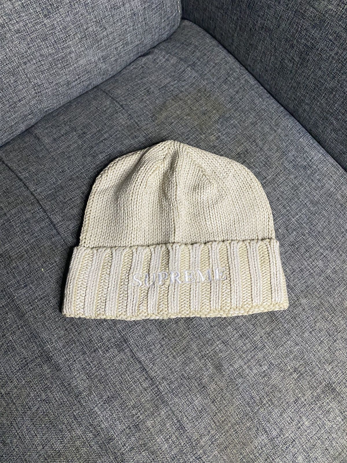 Hypebeast × Supreme Supreme Beanie Hats Size ONE SIZE - 1 Thumbnail