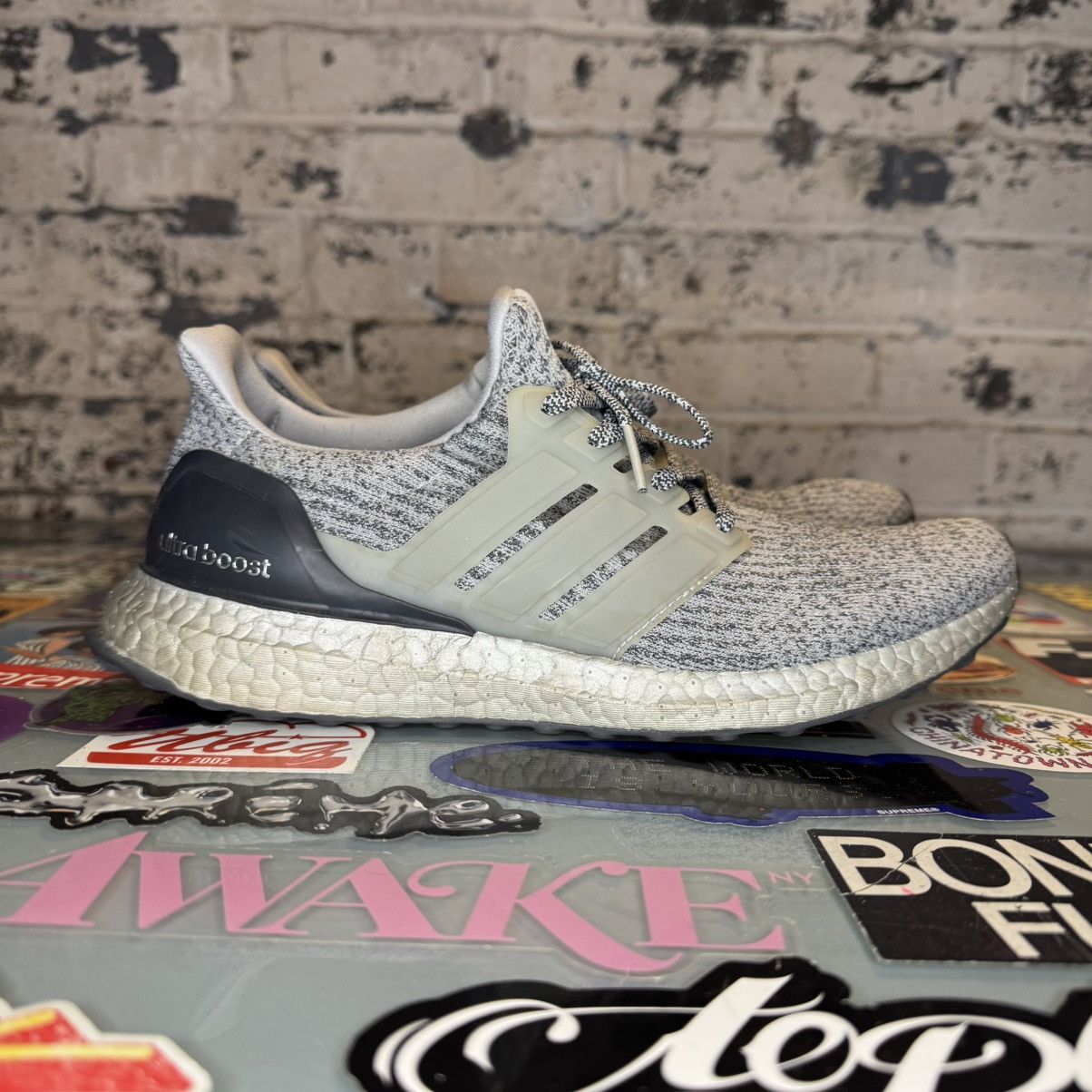 Adidas Adidas Ultra Boost 3.0 Silver Pack Sz 9.5 Used No Box Size US 9.5 / EU 42-43 - 3 Thumbnail
