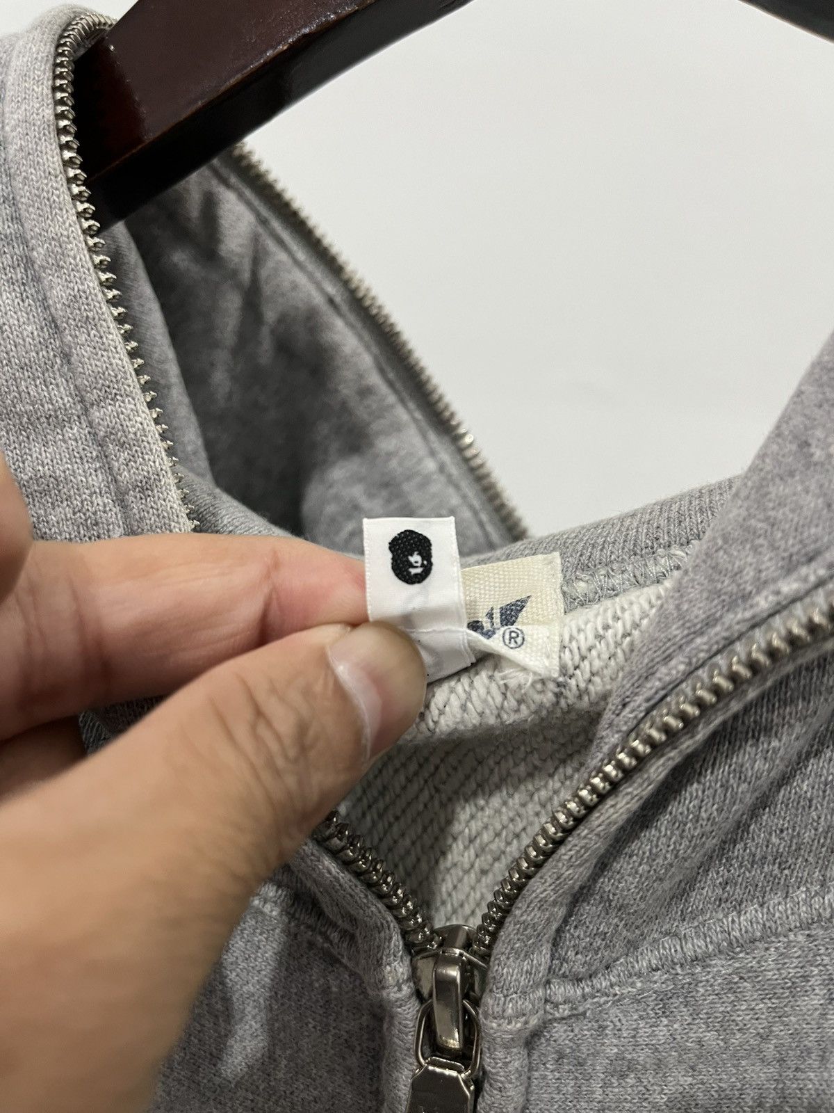 Bape Vintage Bape full zip hoodie Size US M / EU 48-50 / 2 - 6 Thumbnail