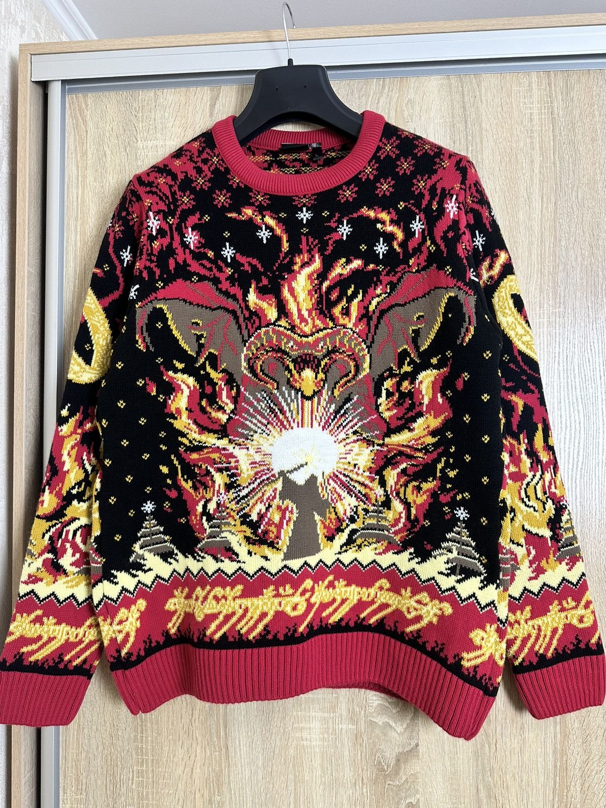 Vintage 🔥 Lord of the Rings Epic Gandalf Fight Art Sweater Pullover Size US L / EU 52-54 / 3 - 2 Thumbnail