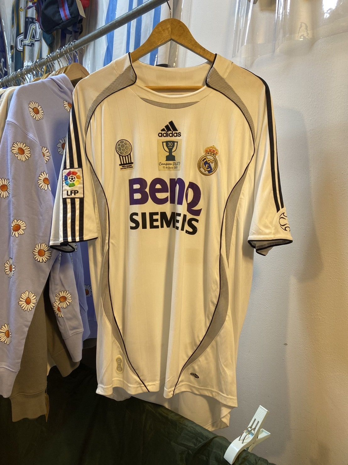 2006-2007 Real Madrid Home Kit BECKHAM 23