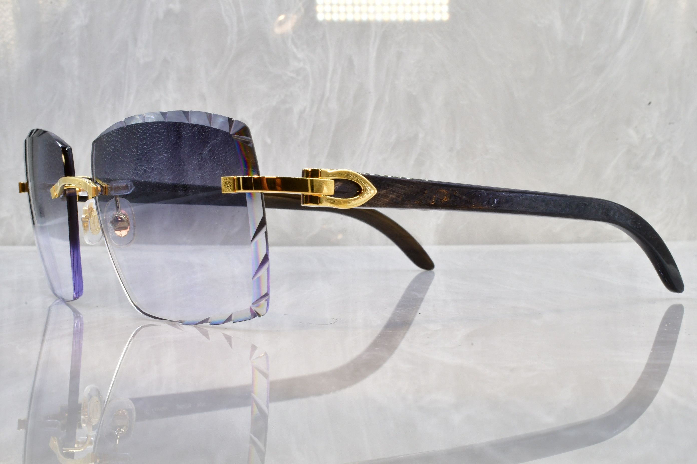 Cartier Cartier diamond cut white horn sunglasses C decor buffs Size ONE SIZE - 6 Thumbnail