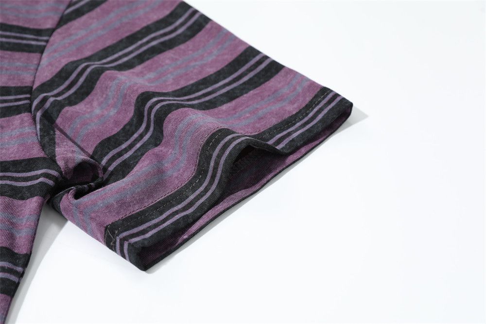 Vintage Men's casual loose street fashion round neck striped T-shirt Size US M / EU 48-50 / 2 - 5 Thumbnail