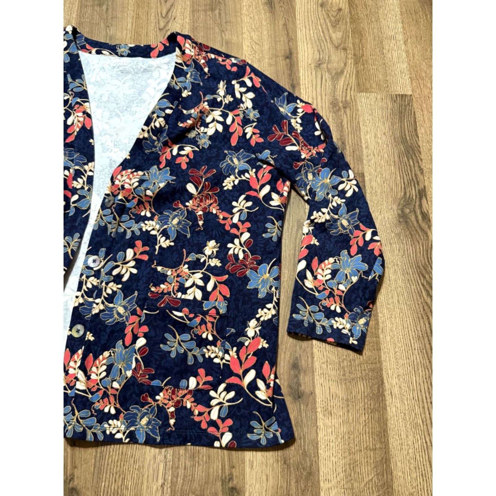 Vintage **Women's Gold Appleseeds Blue Red White XL Long Sleeve Button-Up Shirt** User: Women's Gold Appleseeds Blue Red White XL Long Sleeve Button-Up Shirt Size XL / US 12-14 / IT 48-50 - 4 Thumbnail