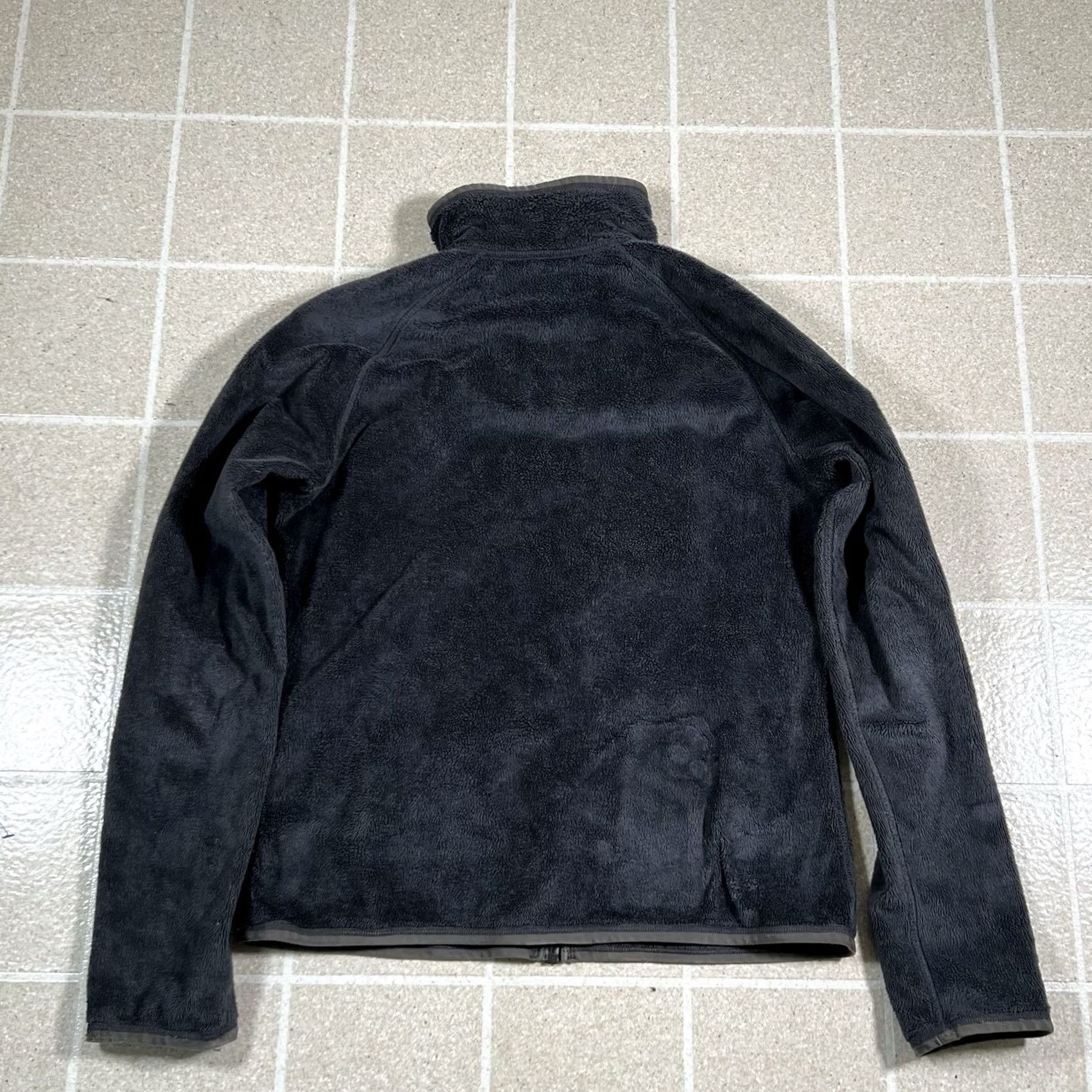 Nike ACG VINTAGE Womens Nike ACG Jacket Black/Gray Geometric Print Reversible M Womens Size M / US 6-8 / IT 42-44 - 6 Thumbnail