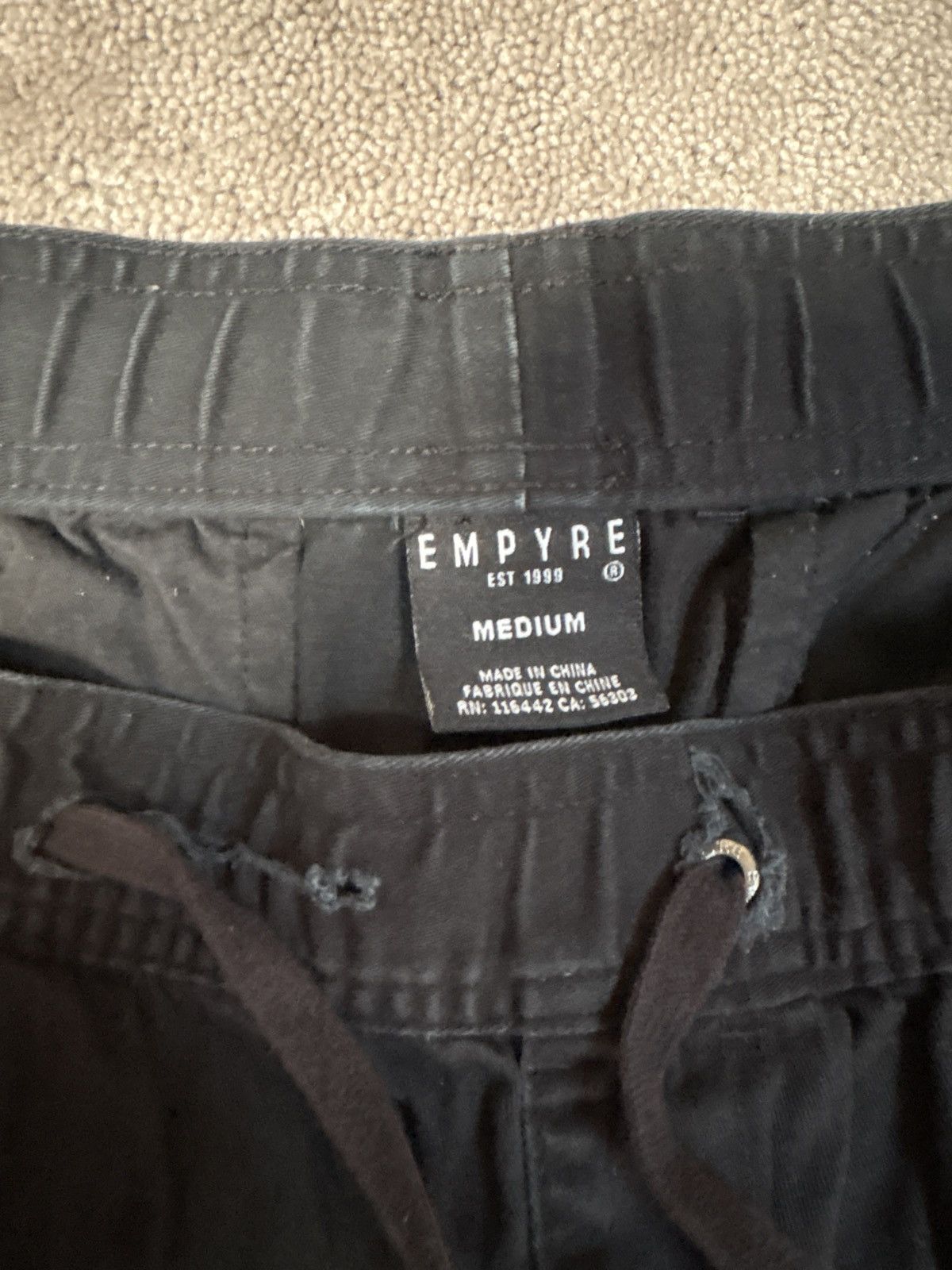 Empyre Empyre Black Cargo Pants Size US 30 / EU 46 - 3 Thumbnail