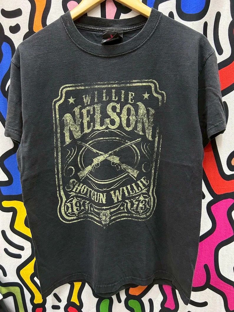 Vintage Vintage 2000s Willie Nelson tshirt size M Size US M / EU 48-50 / 2 - 2 Thumbnail