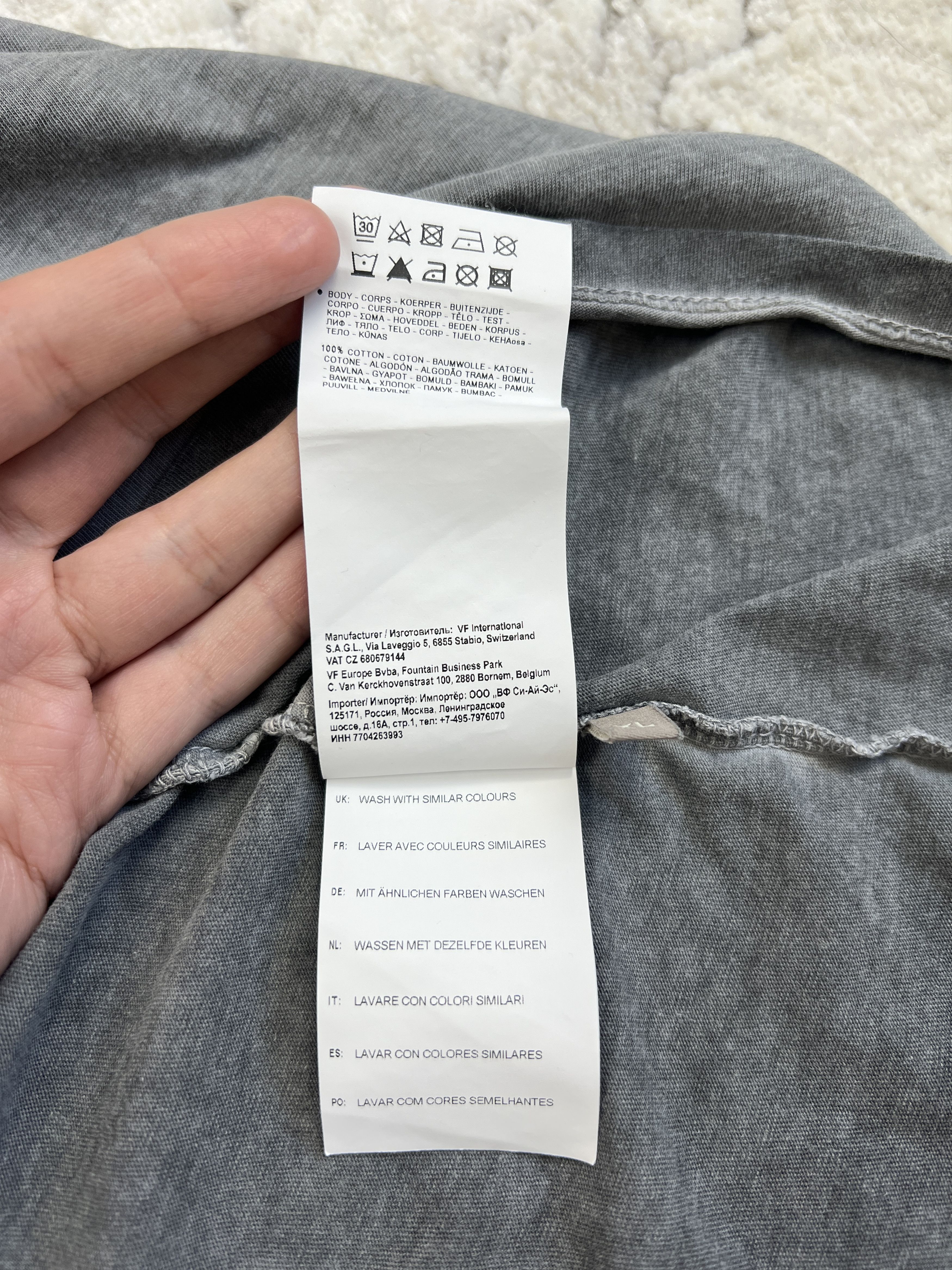 Napapijri Napapijri Geographic Flag Logo T-Shirt Washed Grey M/L Size US L / EU 52-54 / 3 - 13 Thumbnail